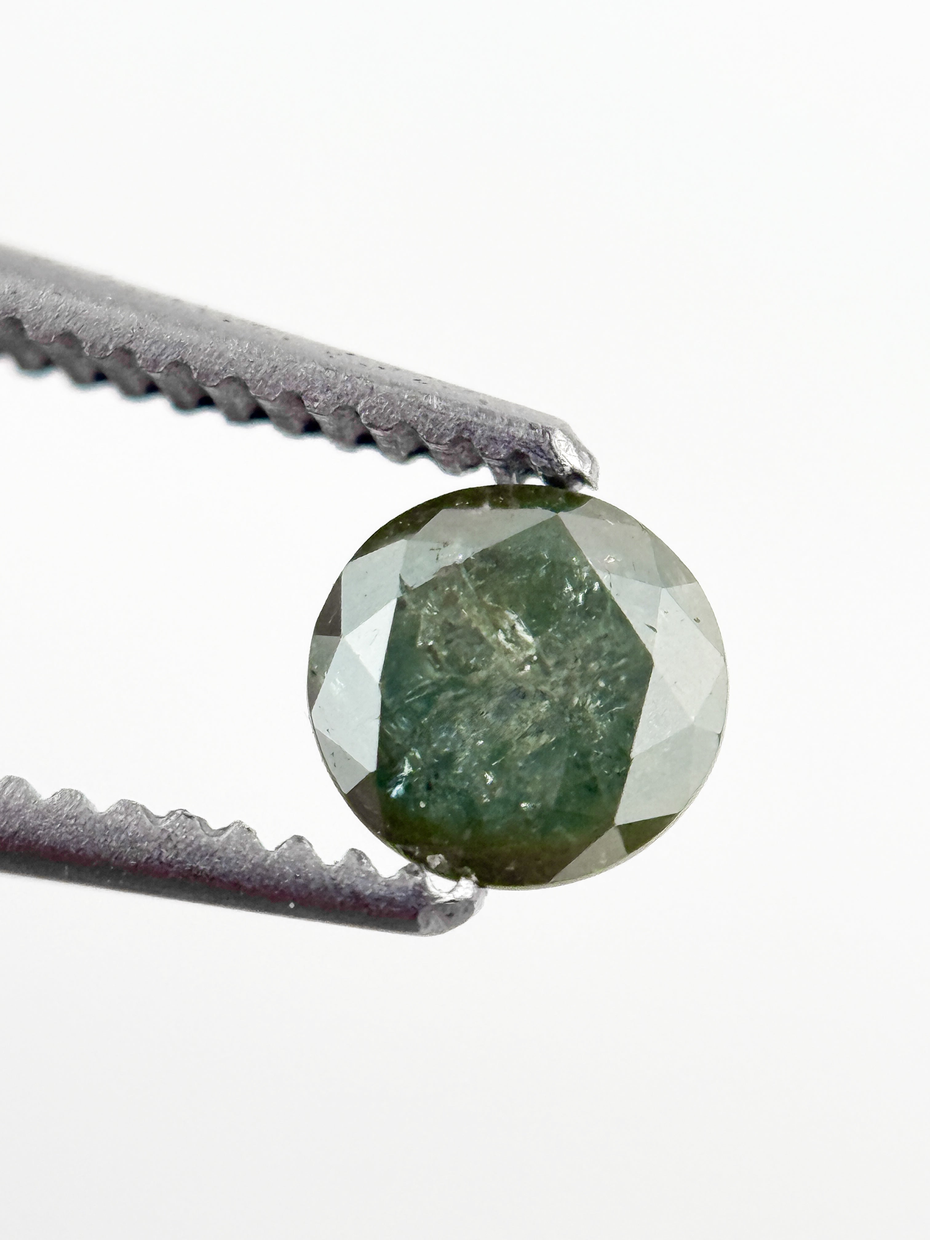 0.39 Ct Round Brilliant Cut Green Natural fancy Minimalist Diamond