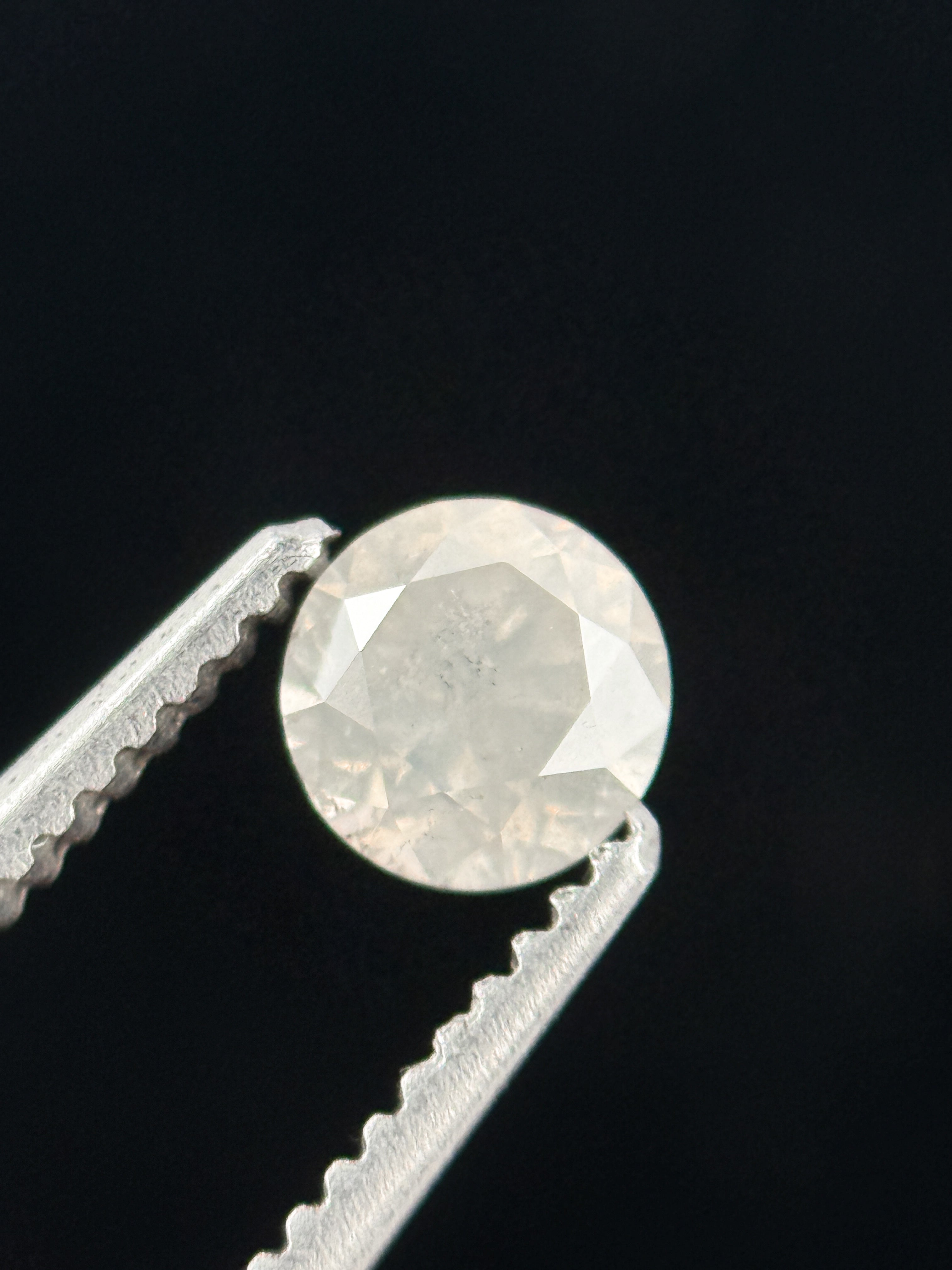 0.38 Ct Round Brilliant Cut White Natural Galaxy Diamond