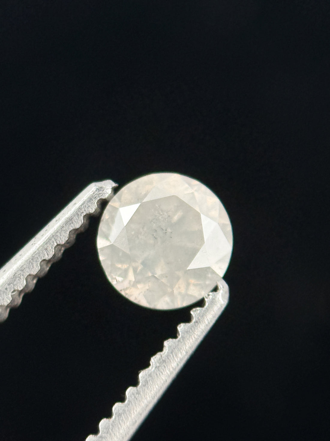 0.38 Ct Round Brilliant Cut White Natural Galaxy Diamond