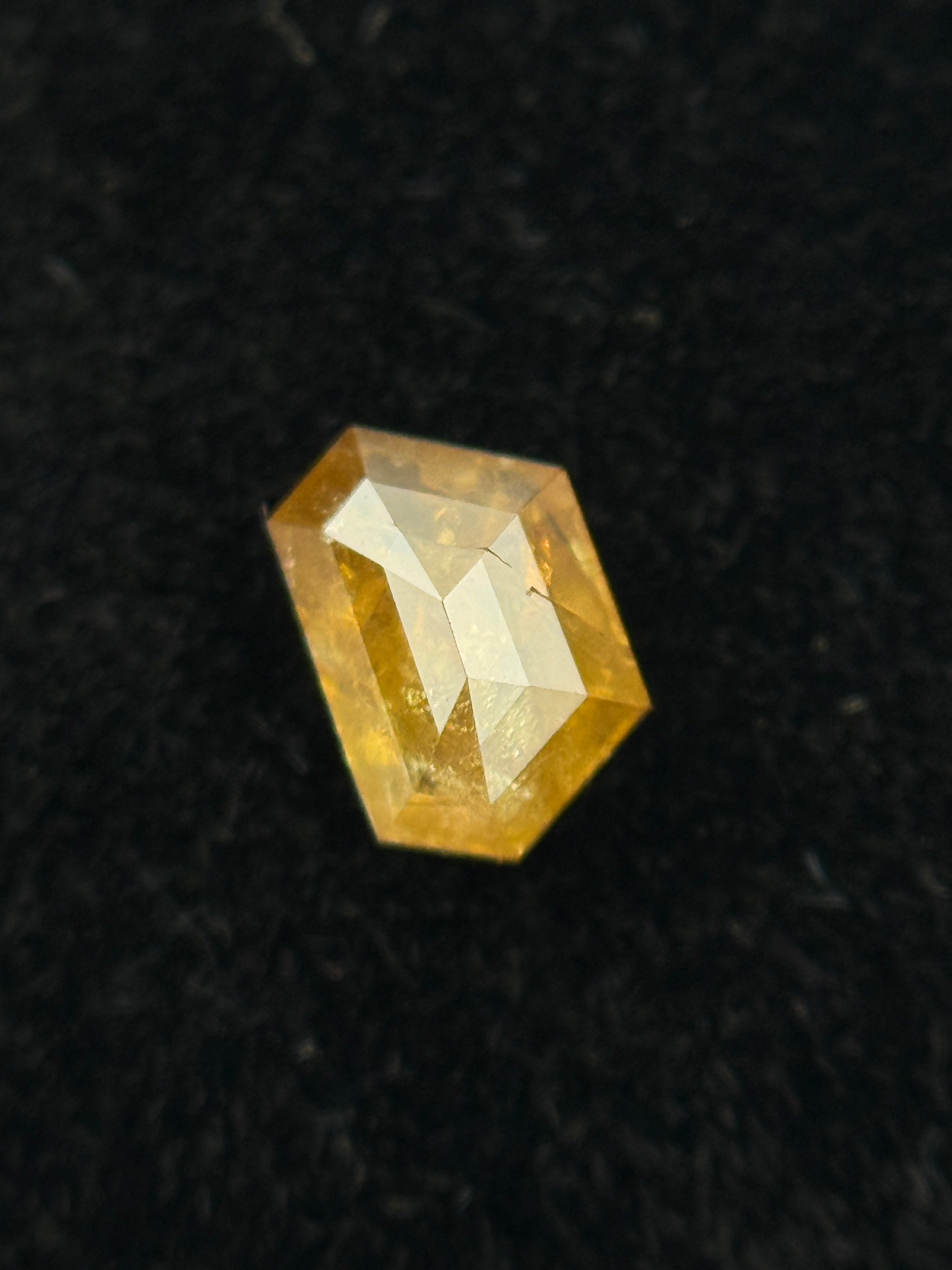 0.40 Ct Trapezoid Rose Cut Yellow Natural Salt and Pepper Diamond