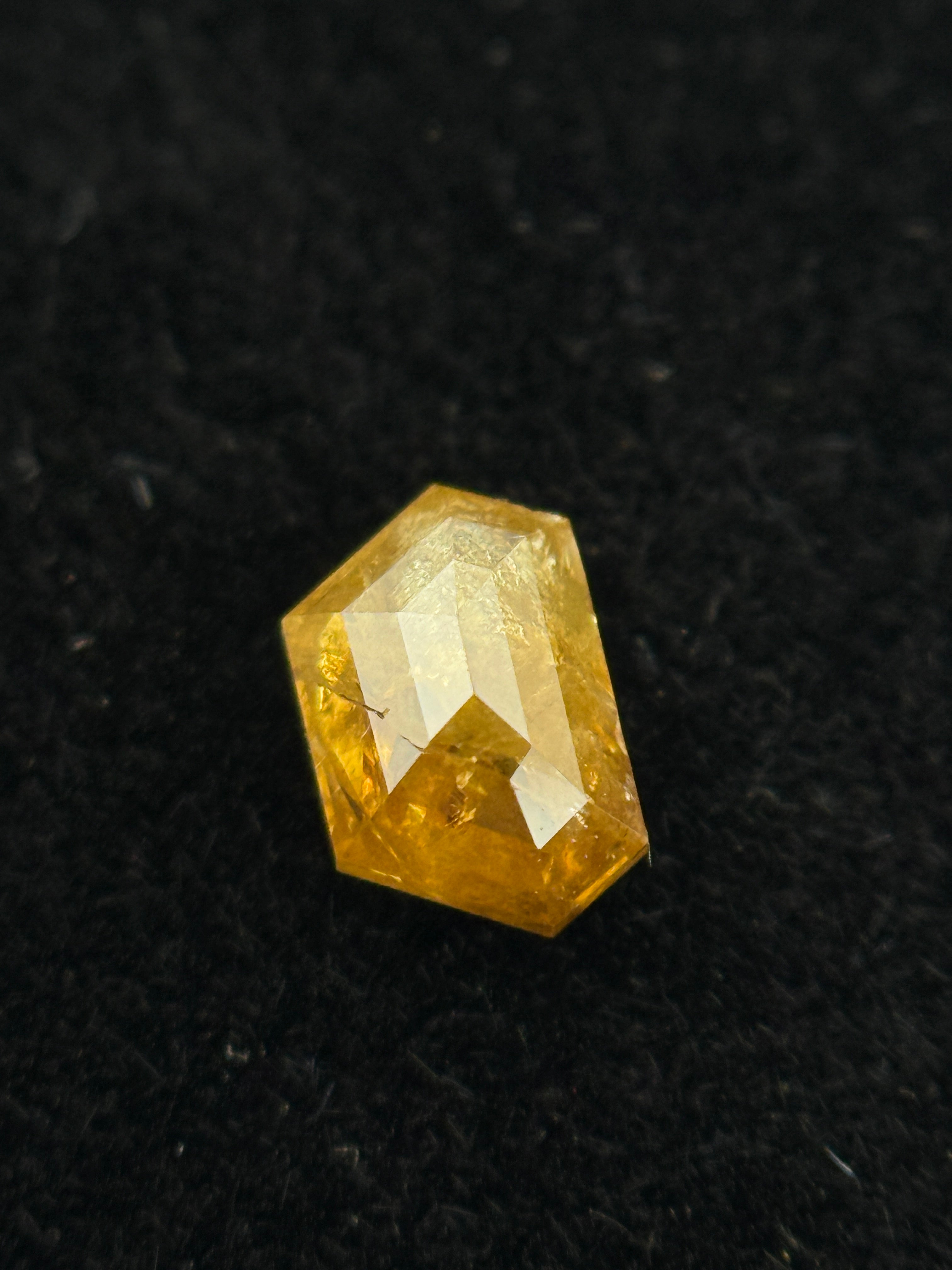 0.40 Ct Trapezoid Rose Cut Yellow Natural Salt and Pepper Diamond