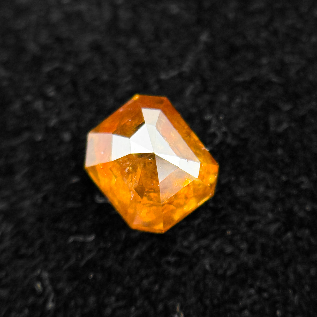 0.39 Ct Emerald Rose Cut Red Natural Salt and Pepper Diamond