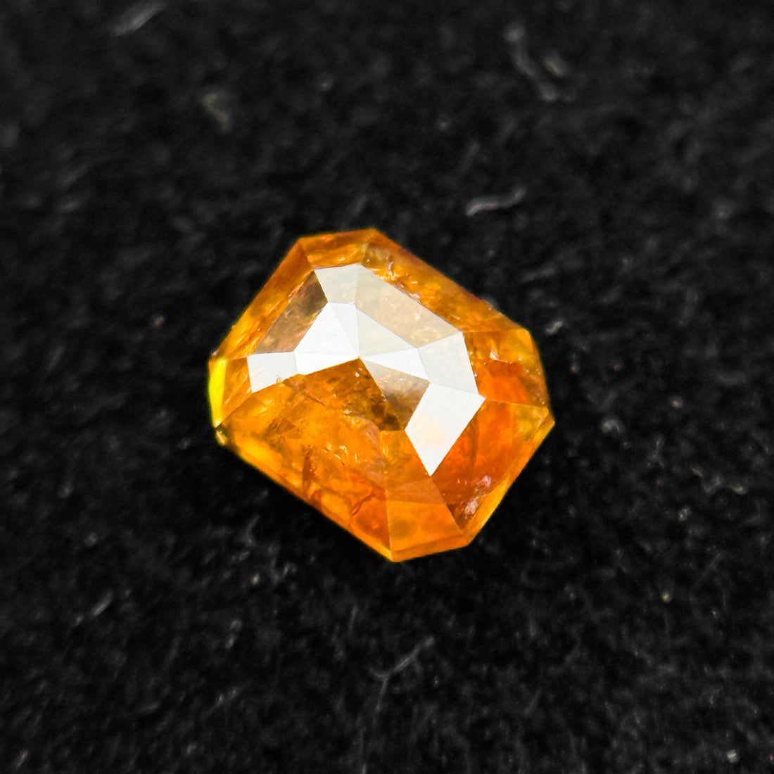 0.39 Ct Emerald Rose Cut Red Natural Salt and Pepper Diamond