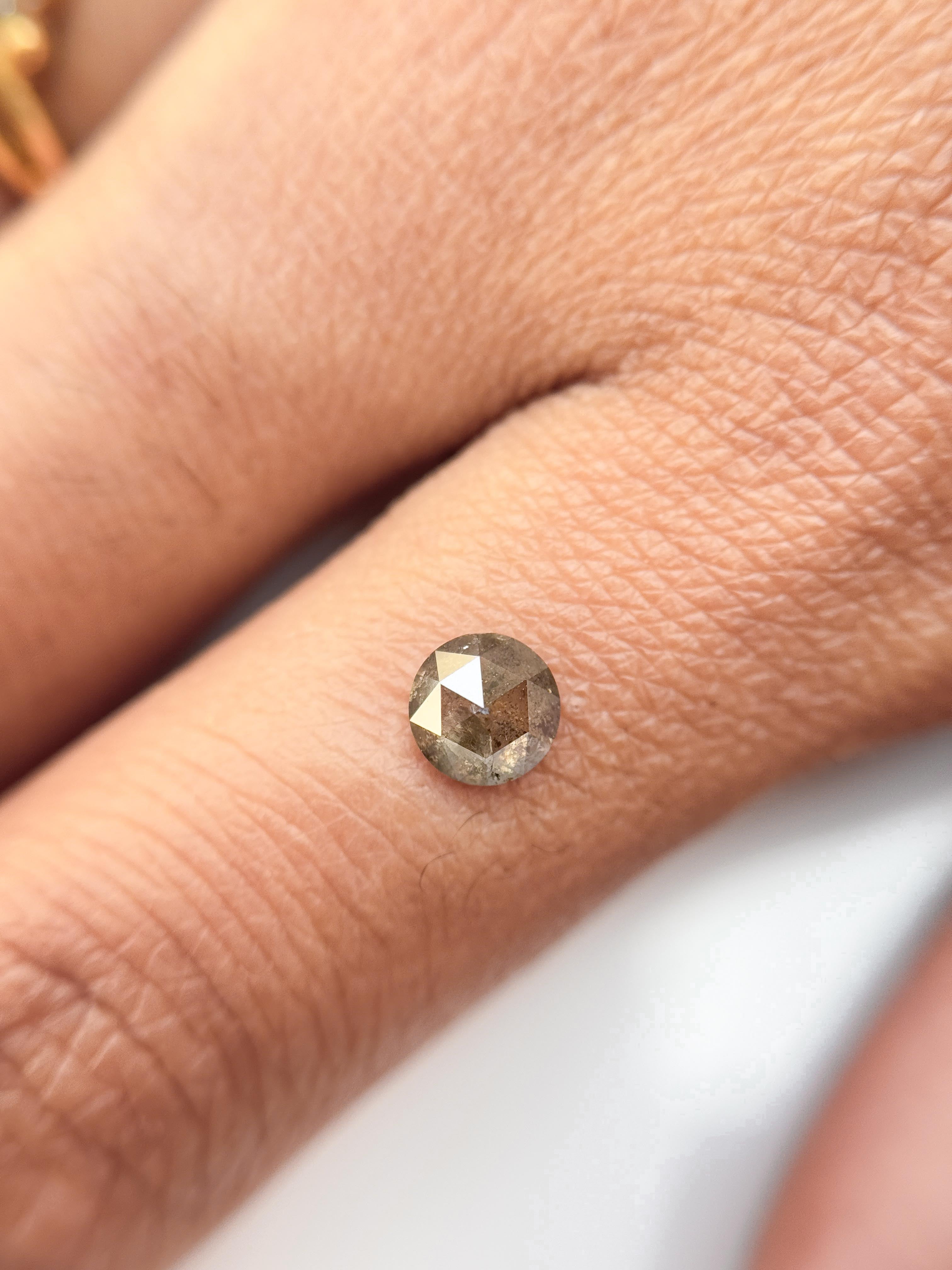 0.54 Ct Round Rose Cut Grey Natural Salt and Pepper Diamond