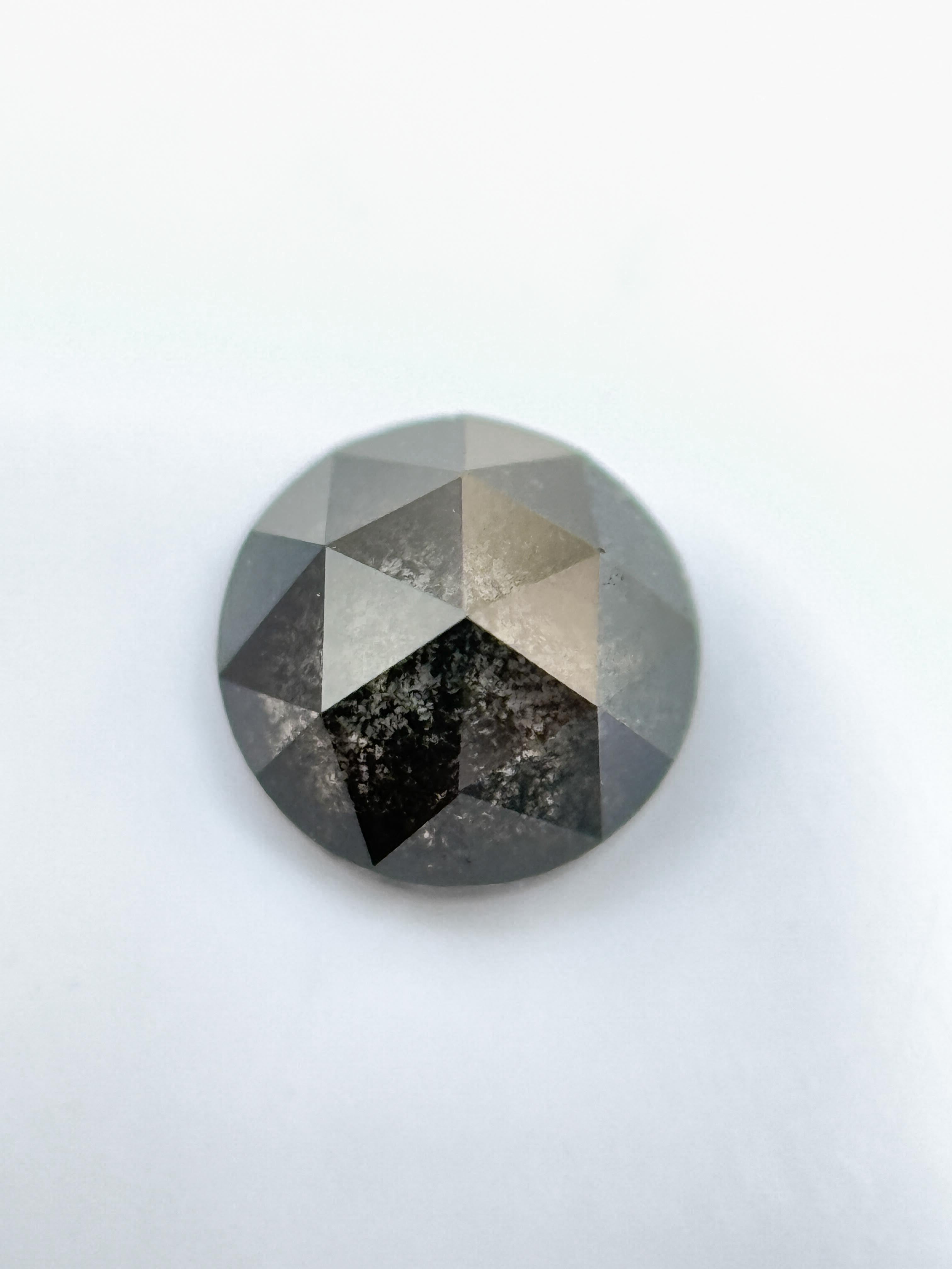 0.68 Ct Round Rose Cut Grey Natural Fancy Diamond