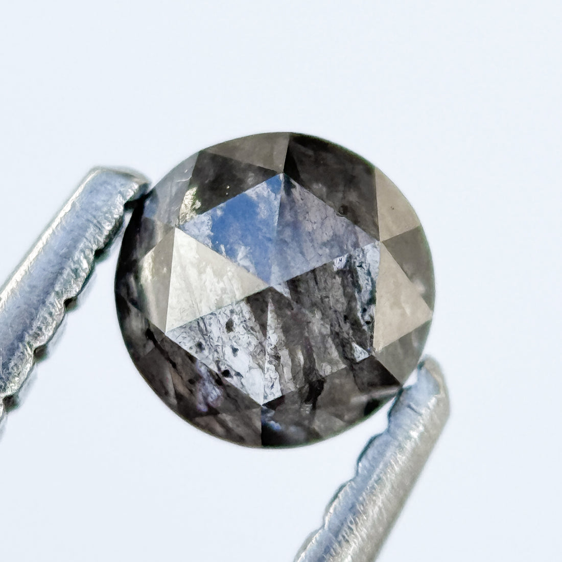 0.40 Ct Round Rose Cut White Natural Fancy Diamond