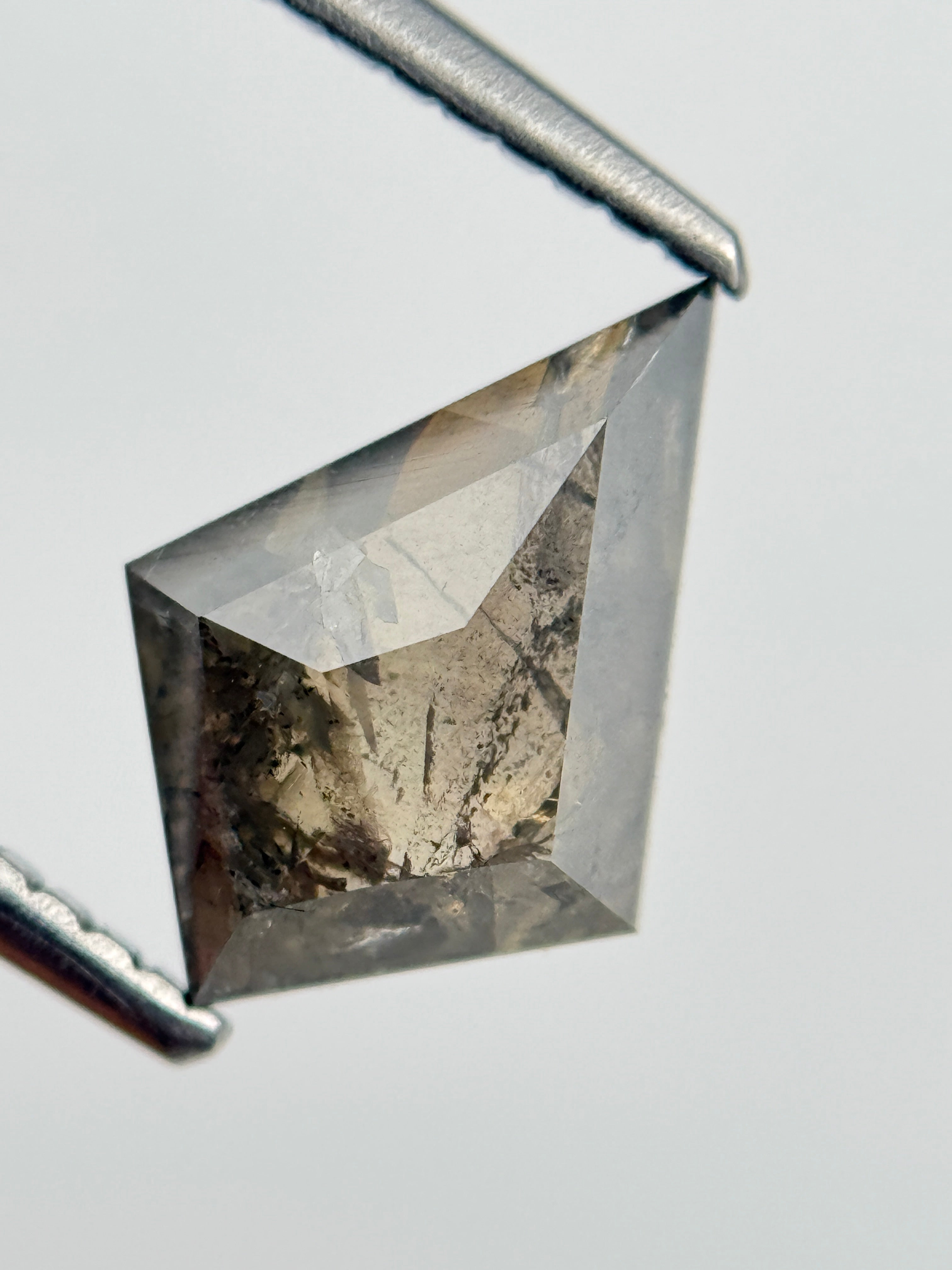 1.66 Ct Kite Rose Cut Brown Natural Salt and Pepper Diamond