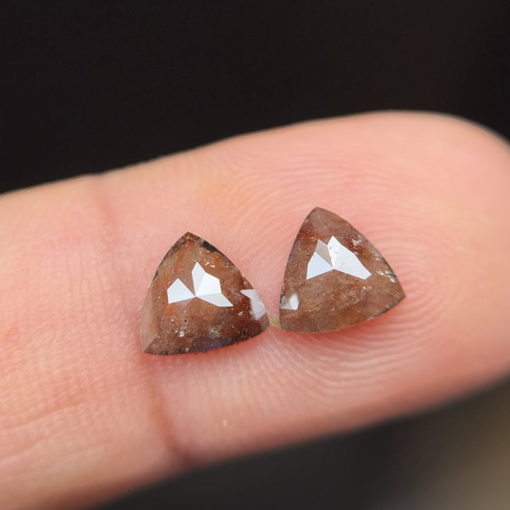 1.43 Ct Triangle Rose Cut Red Natural Galaxy Diamond Pair