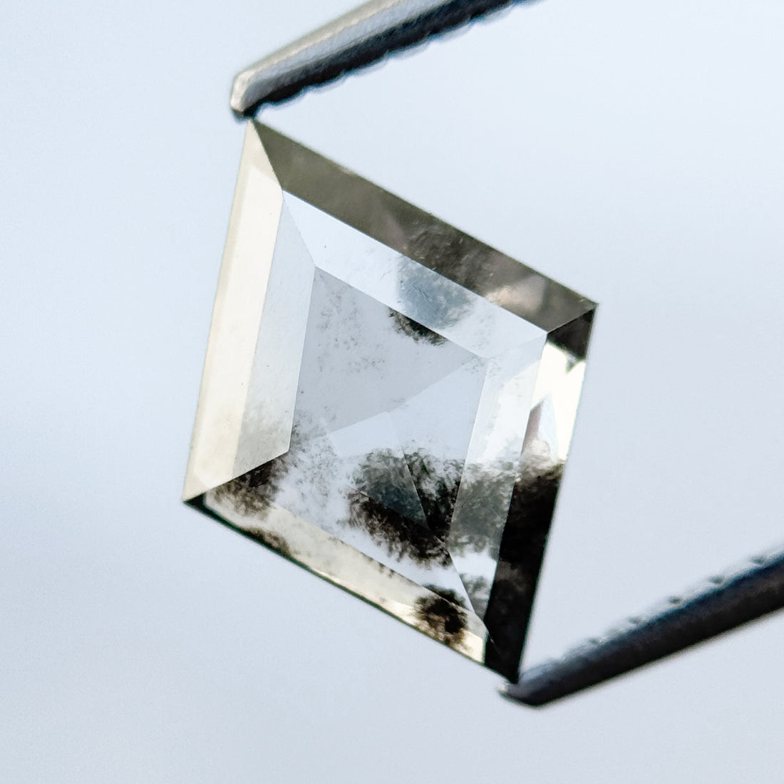 1.32 Ct Kite Rose Cut Grey Natural Salt and Pepper Diamond