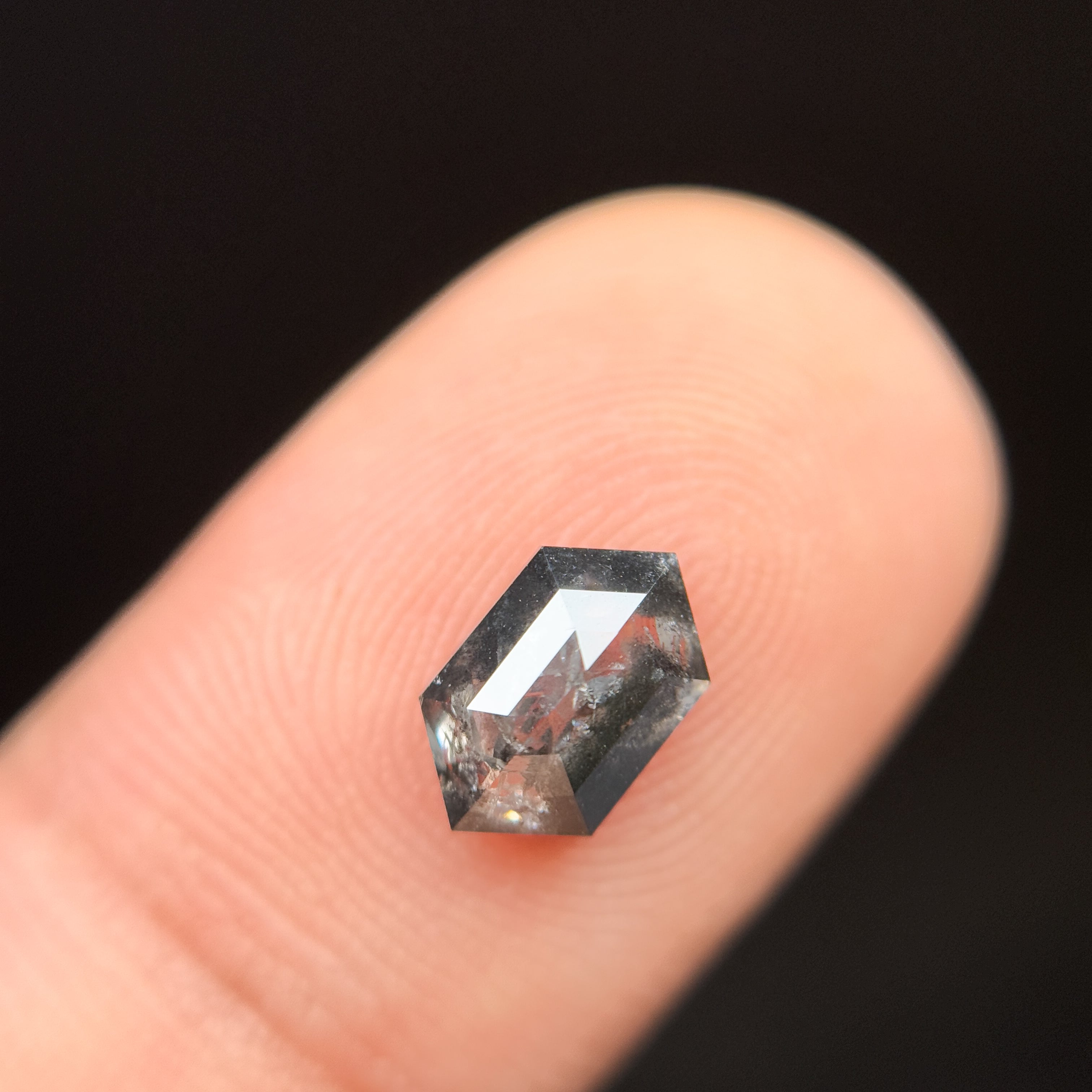 1.42 Ct Hexagon Rose Cut Grey Unique Natural Inclusions Diamond