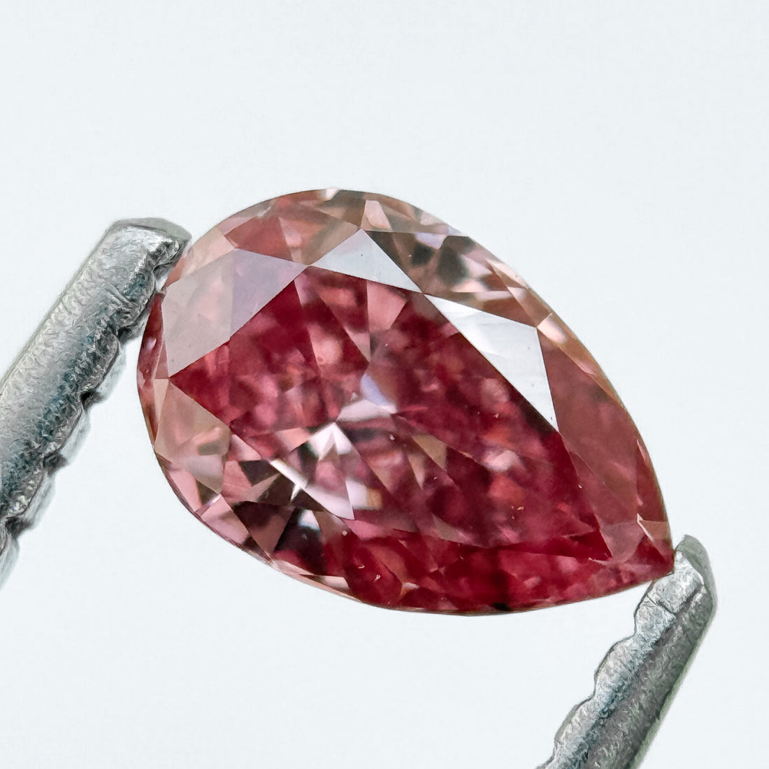 0.46 Ct Pear Brilliant Cut Pink Lab Grown Minimalist Diamond