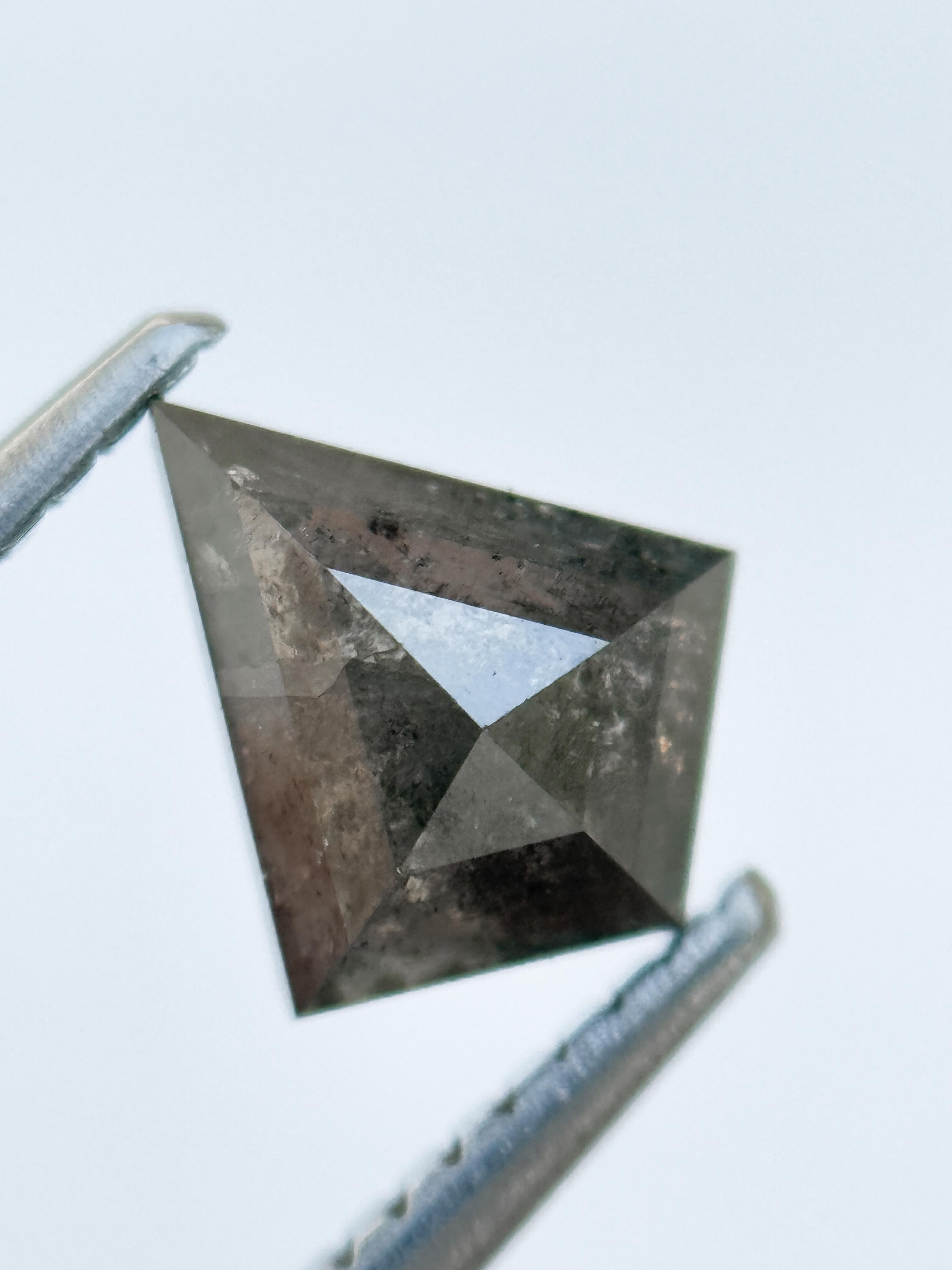 1.00 Ct Kite Rose Cut Grey Natural Salt and Pepper Diamond