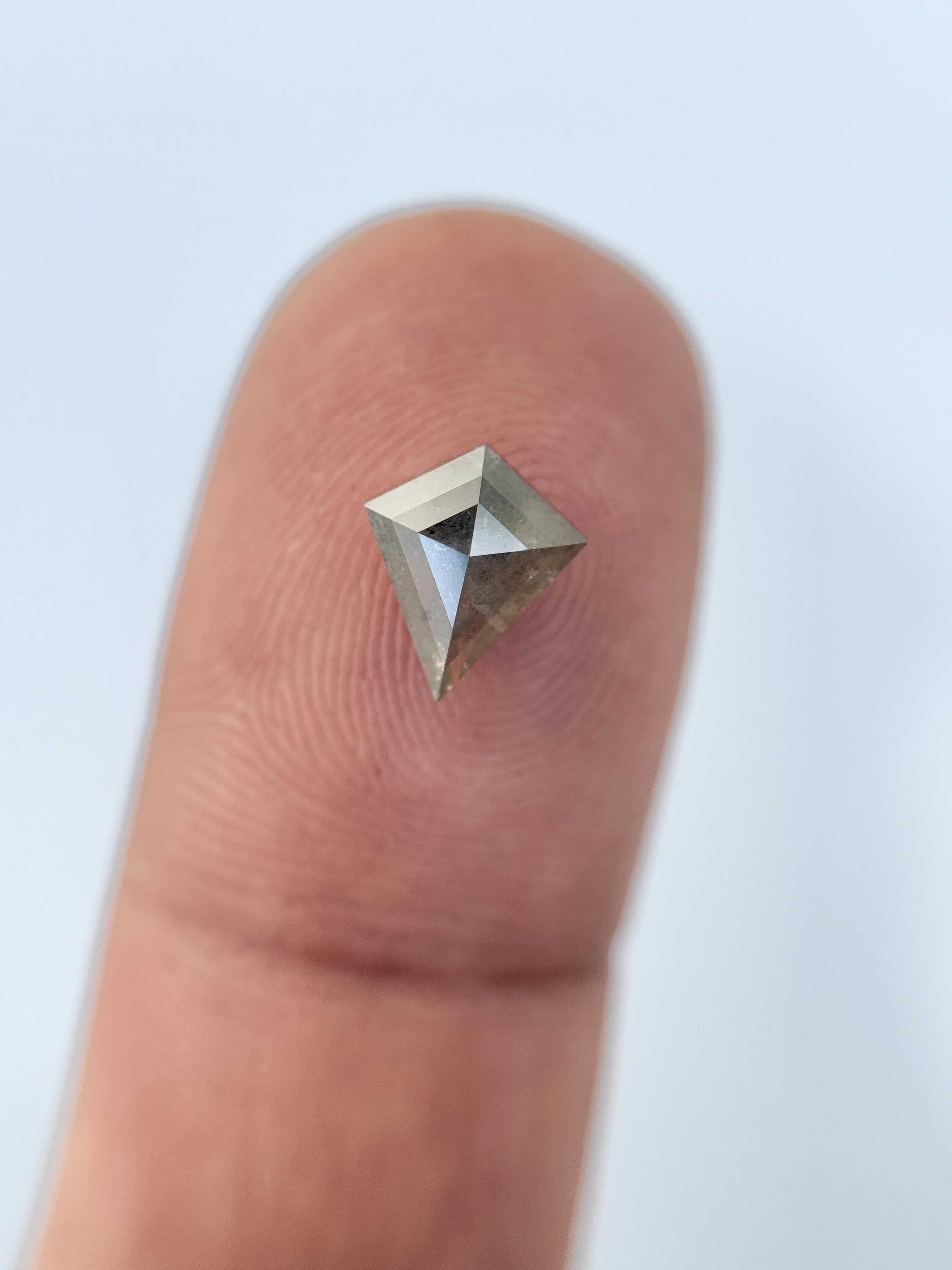 1.00 Ct Kite Rose Cut Grey Natural Salt and Pepper Diamond