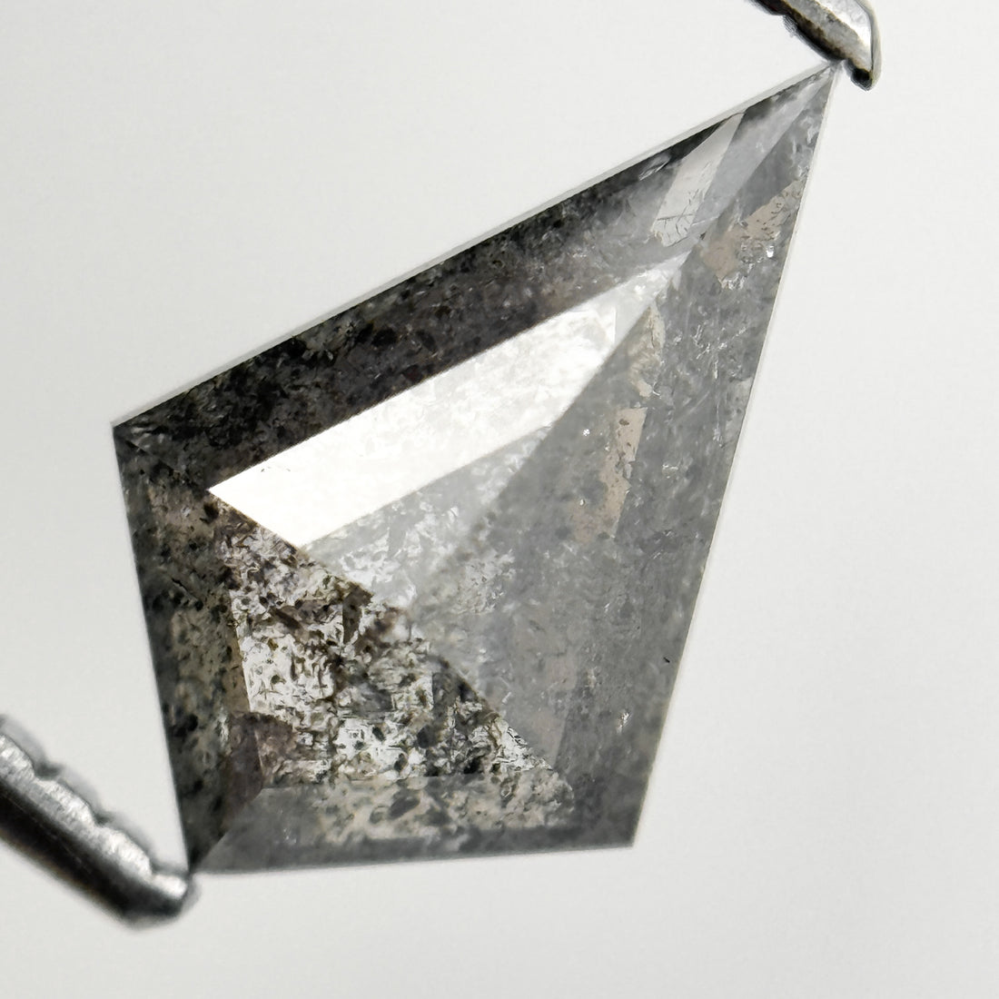 1.38 Ct Kite Rose Cut Grey Natural Minimalist Salt and Pepper Diamond