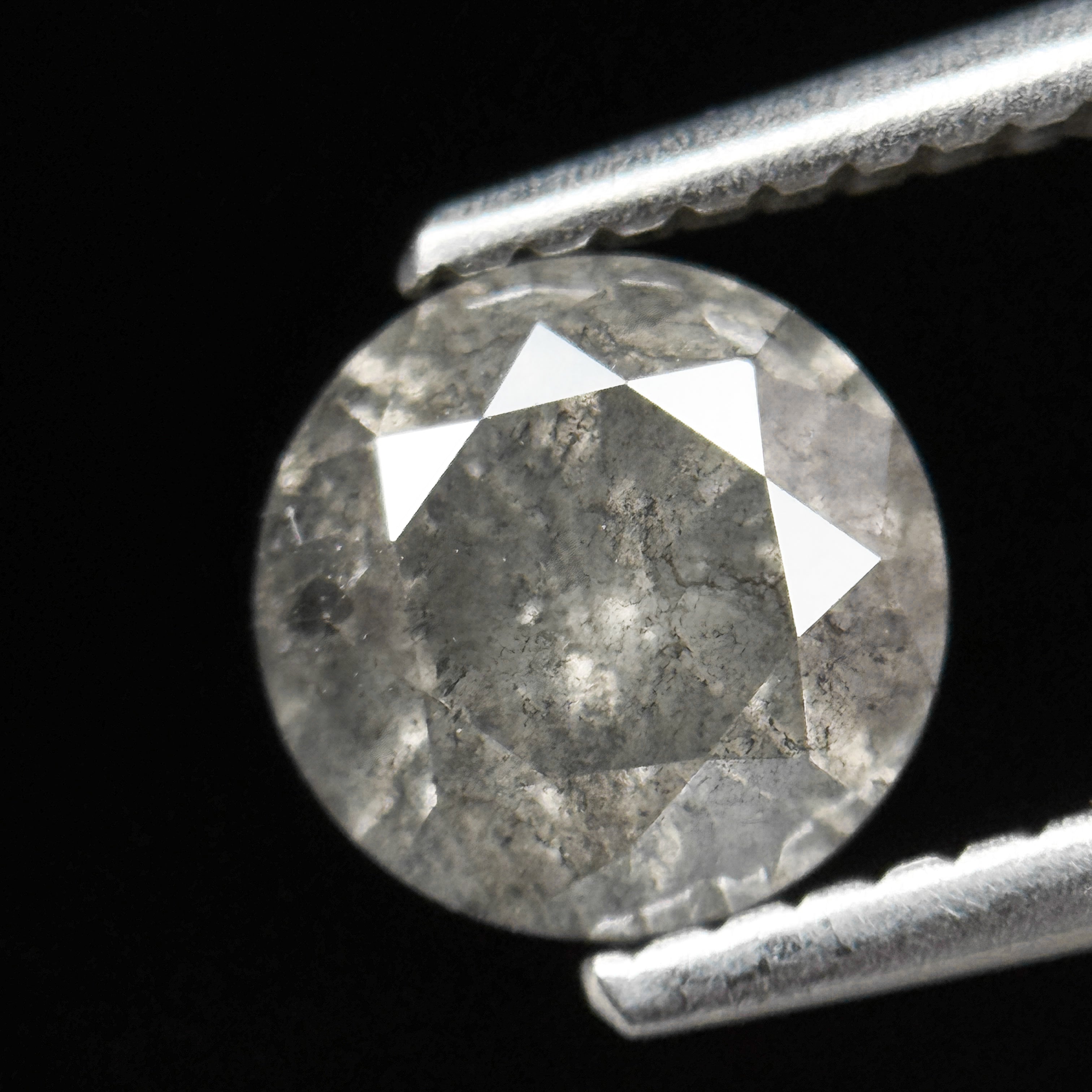 1.38 Ct Round Brilliant Cut Grey Natural Galaxy Salt and Pepper Diamond