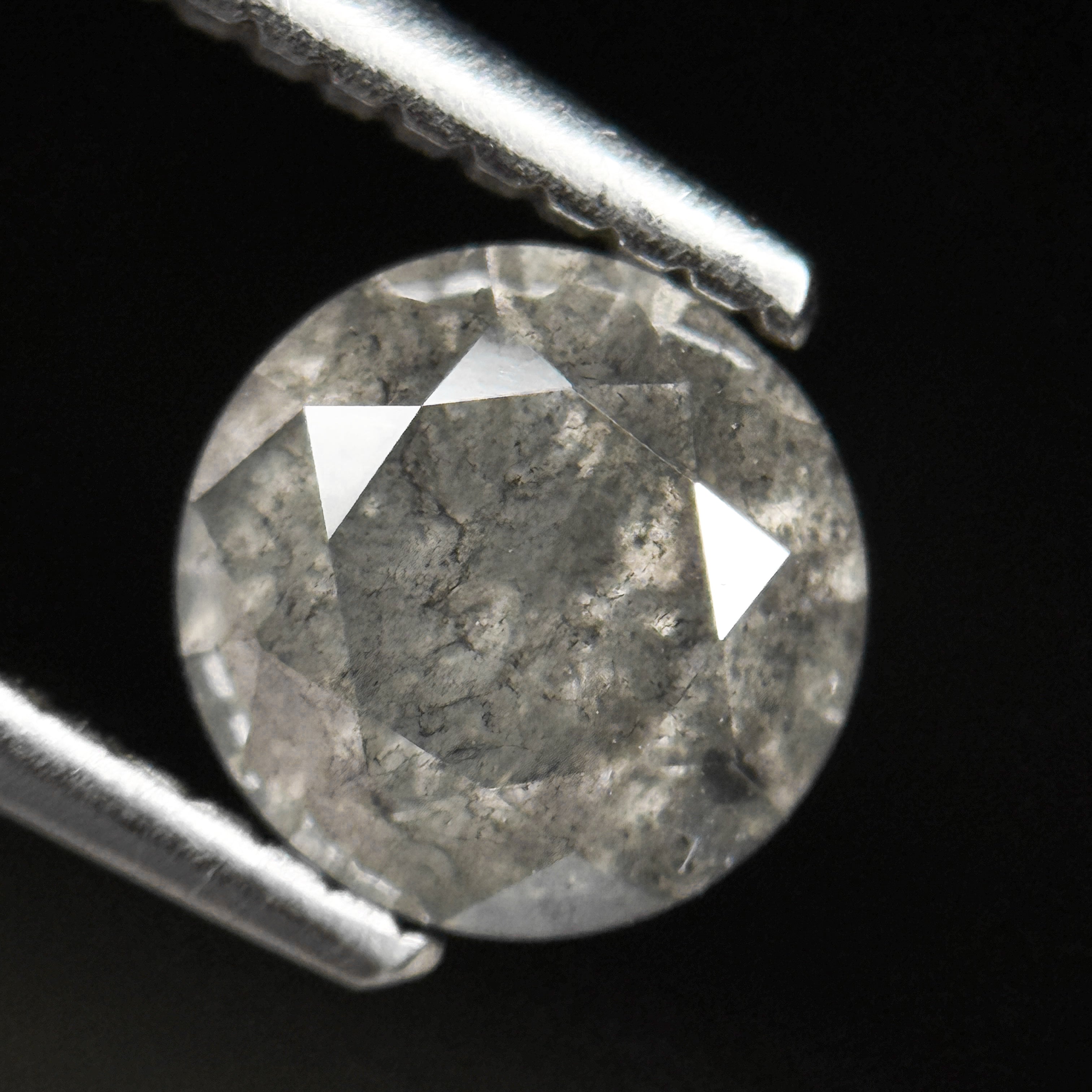 1.38 Ct Round Brilliant Cut Grey Natural Galaxy Salt and Pepper Diamond