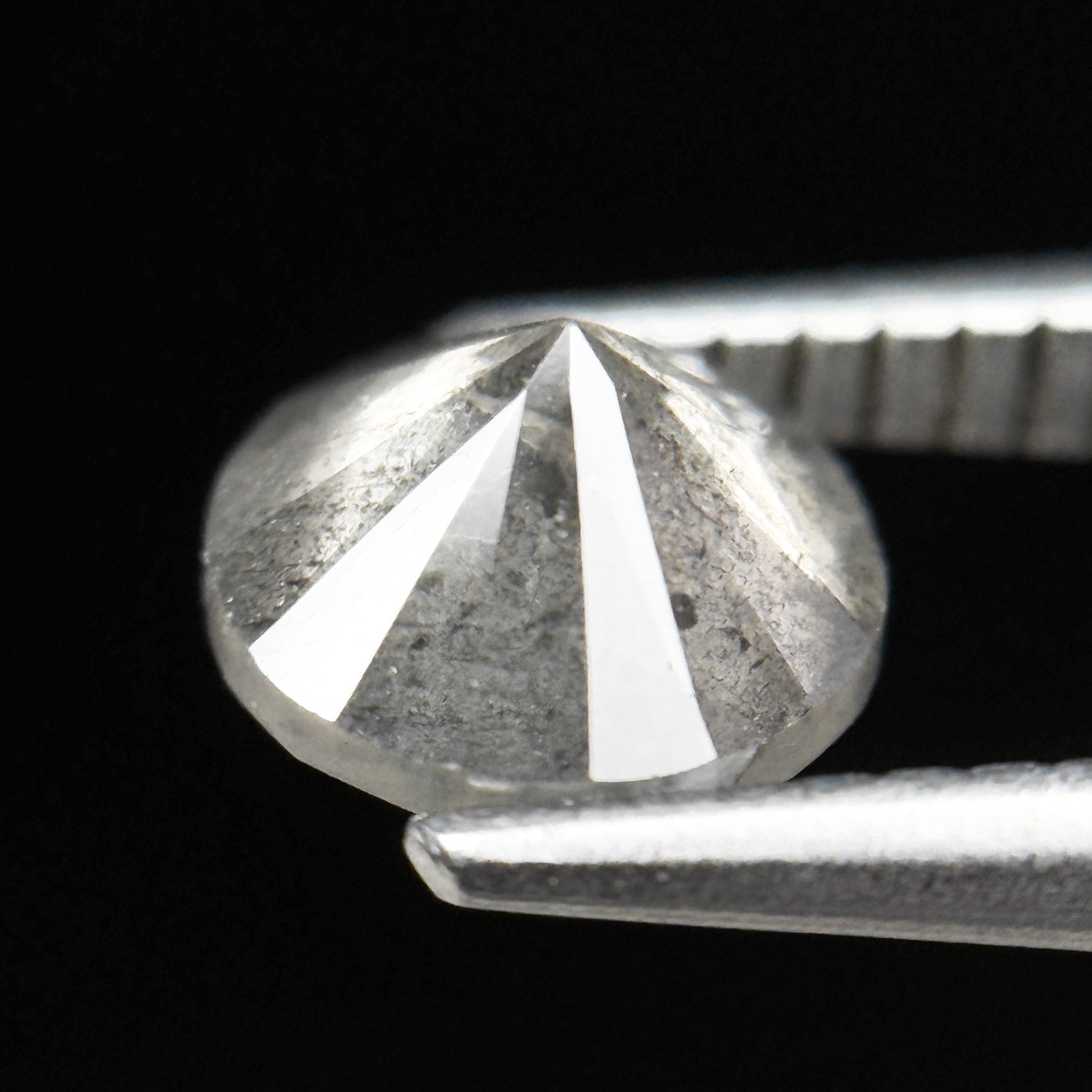 1.38 Ct Round Brilliant Cut Grey Natural Galaxy Salt and Pepper Diamond