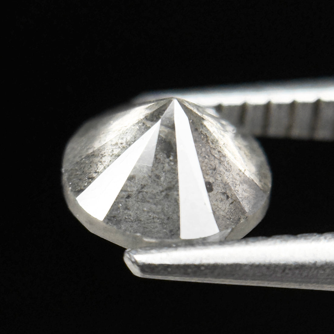 1.38 Ct Round Brilliant Cut Grey Natural Galaxy Salt and Pepper Diamond