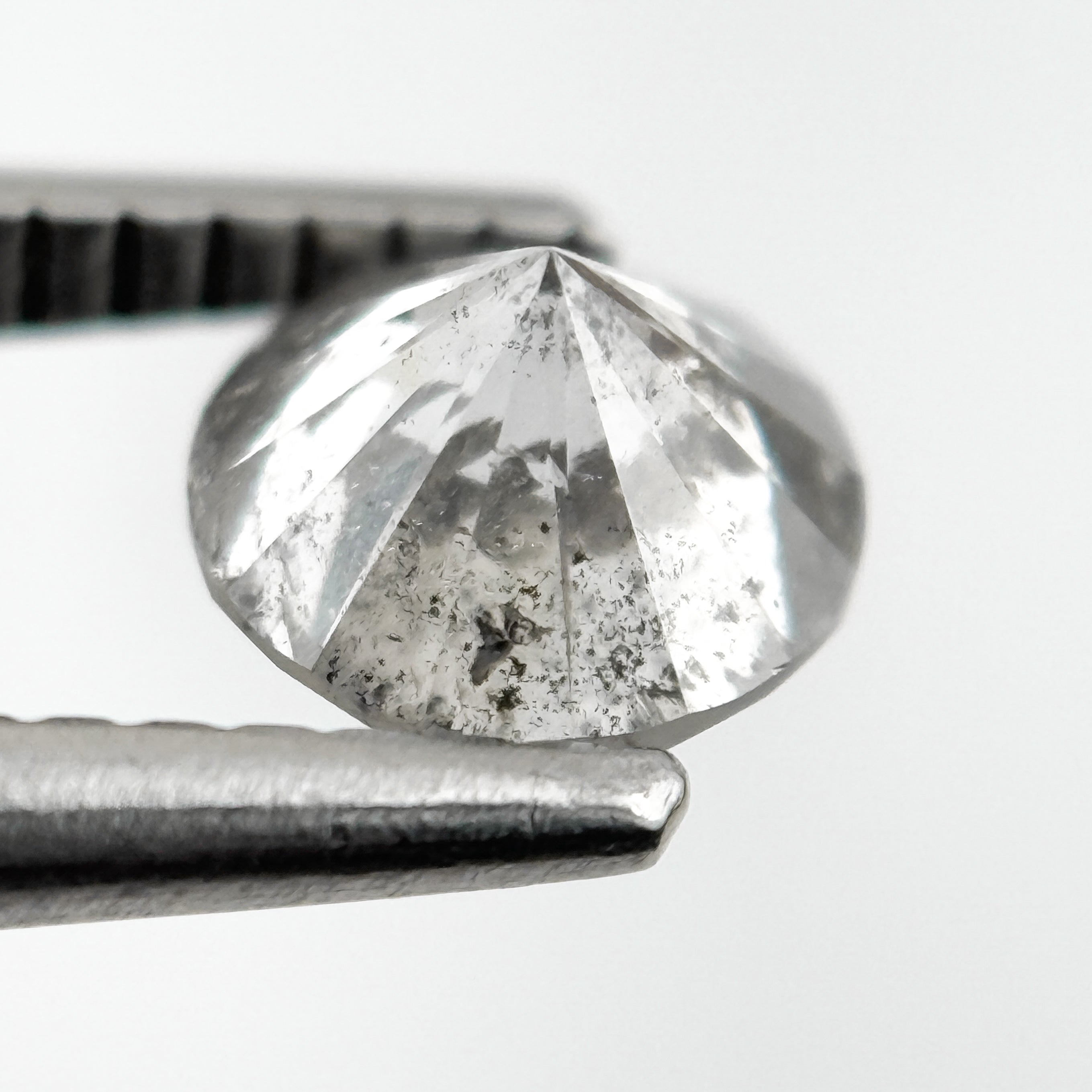 0.98 Ct Round Brilliant Cut Grey Natural Galaxy Diamond