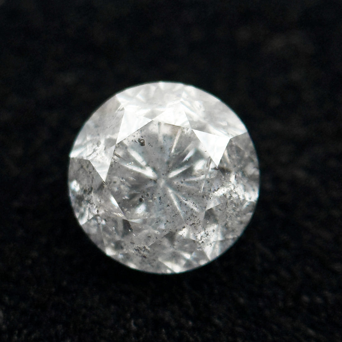 0.98 Ct Round Brilliant Cut Grey Natural Galaxy Diamond