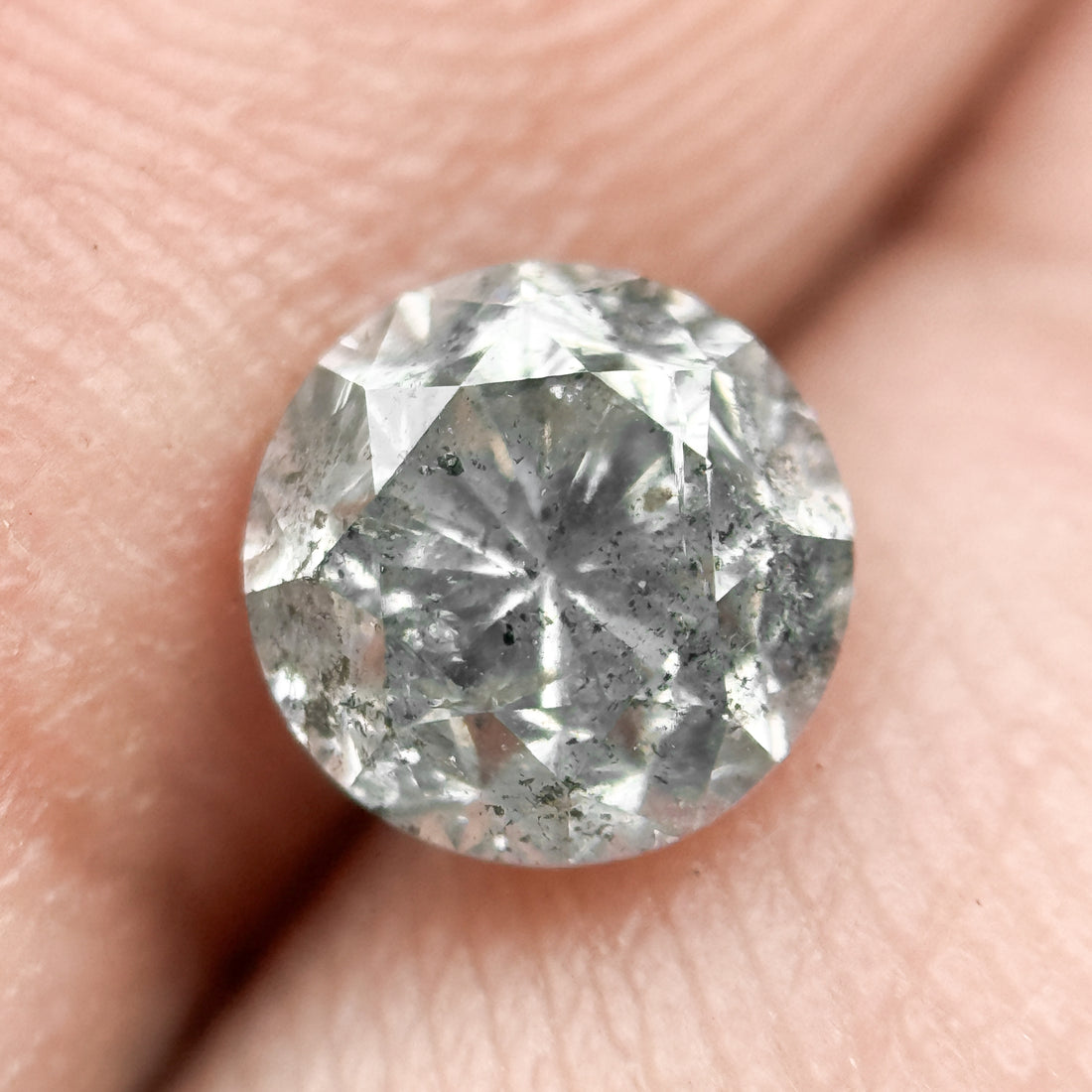 0.98 Ct Round Brilliant Cut Grey Natural Galaxy Diamond