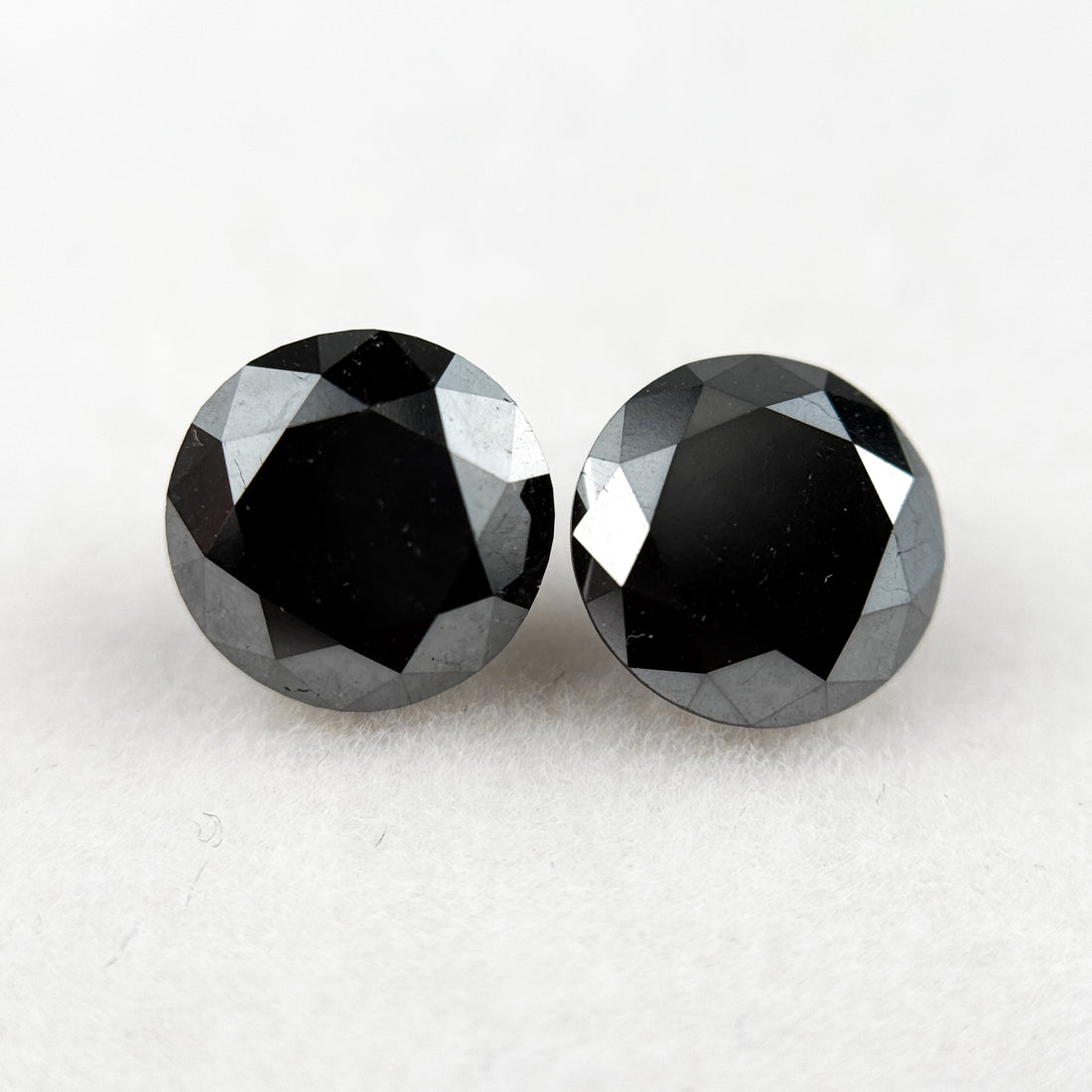 8 MM Round Brilliant Cut Black Natural Loose Diamond