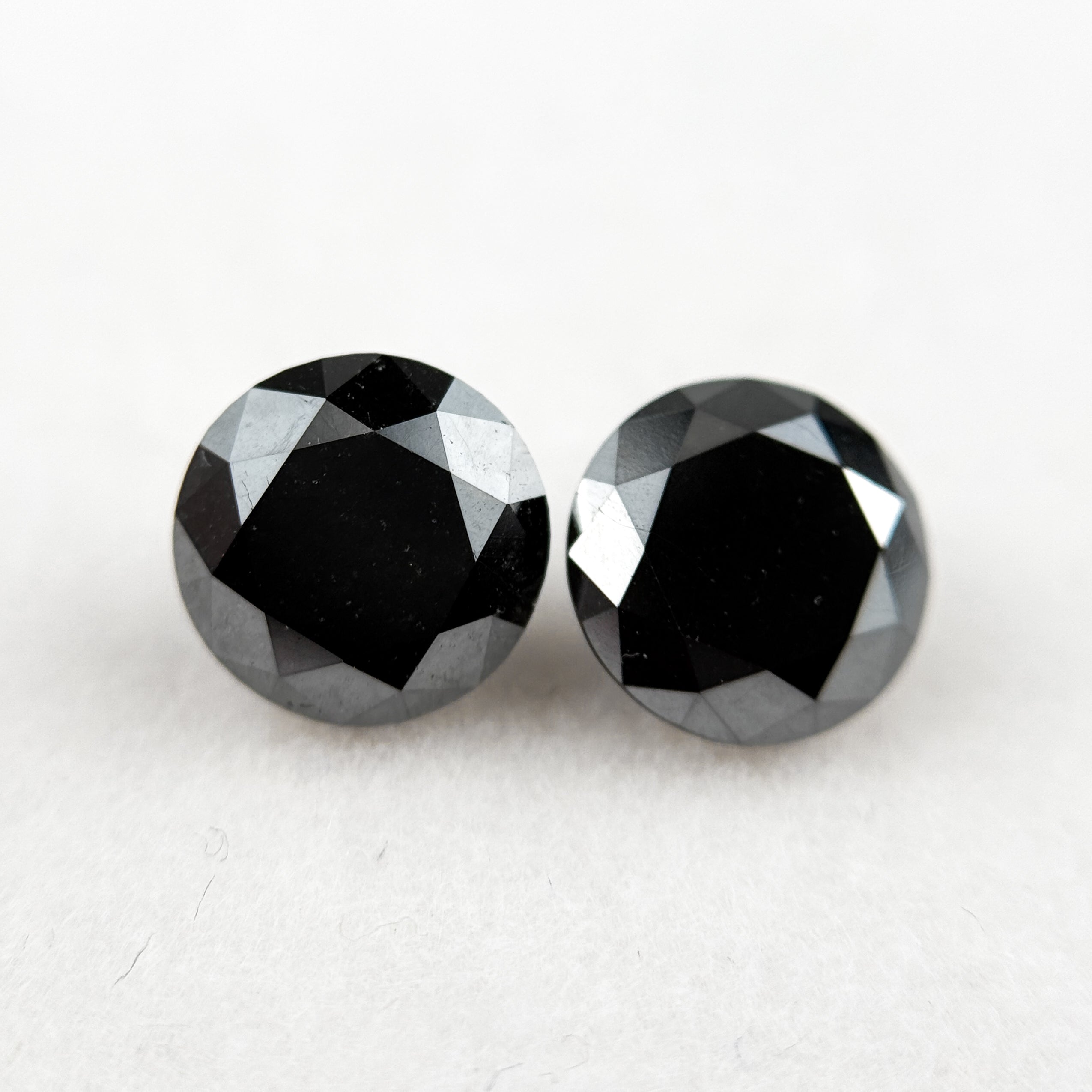 8 MM Round Brilliant Cut Black Natural Loose Diamond