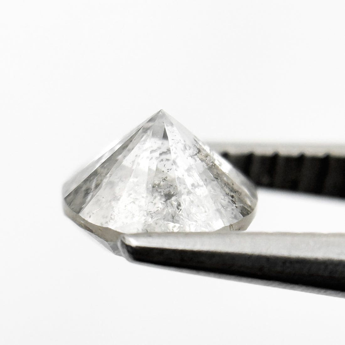 1.03 Ct Round Brilliant Cut Grey Natural Fancy Diamond