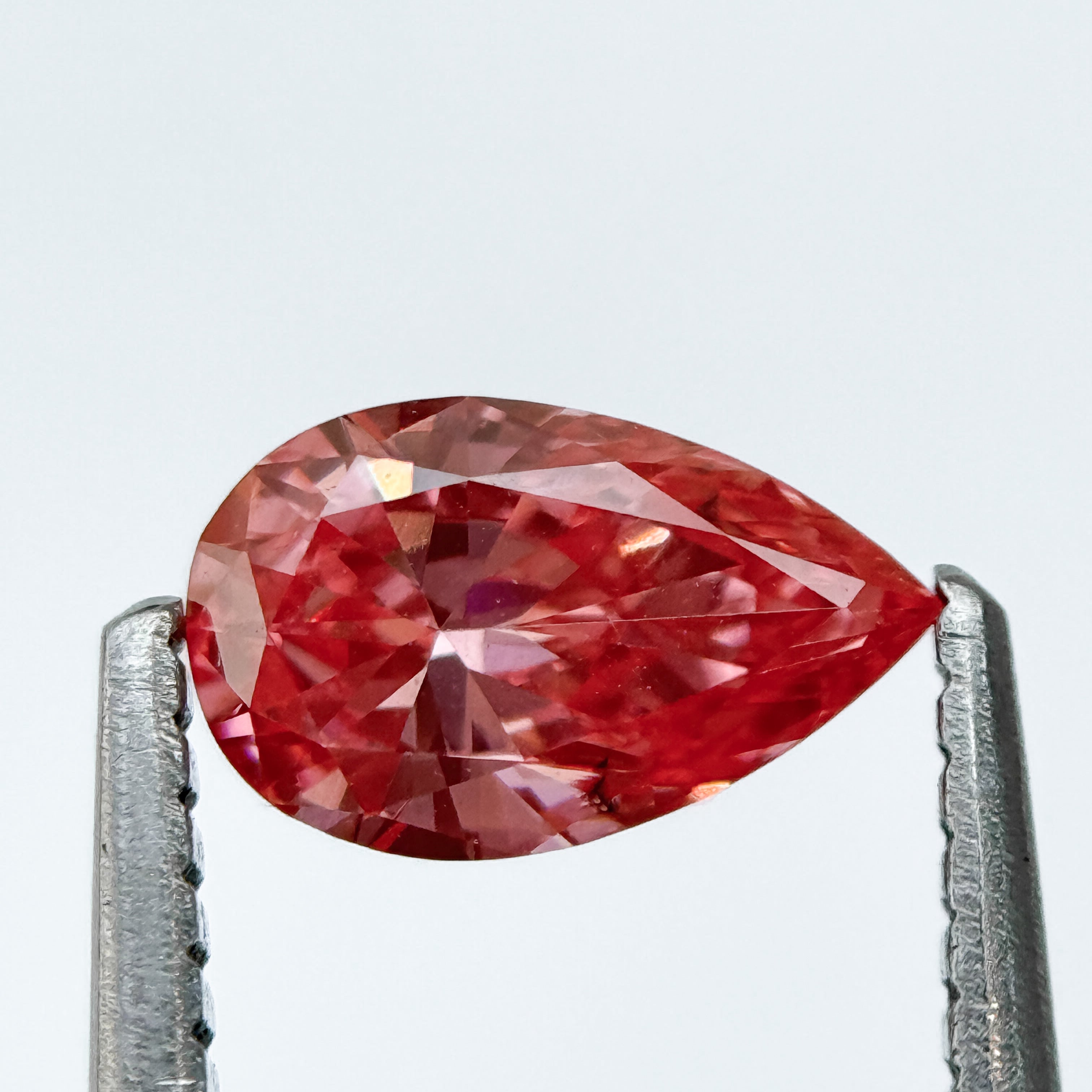 0.61 Ct Pear Brilliant Cut Pink Lab Grown Minimalist Diamond