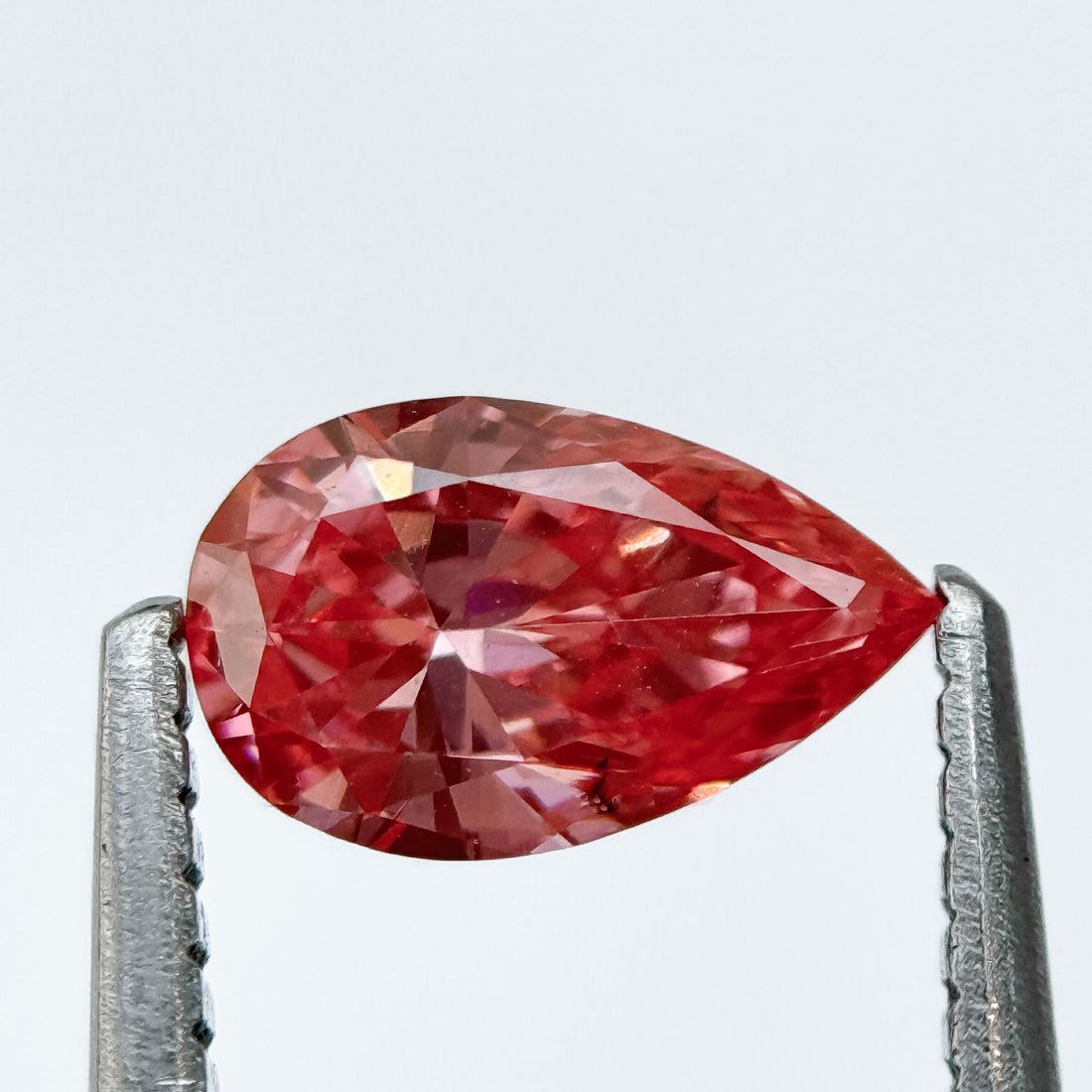 0.61 Ct Pear Brilliant Cut Pink Lab Grown Minimalist Diamond