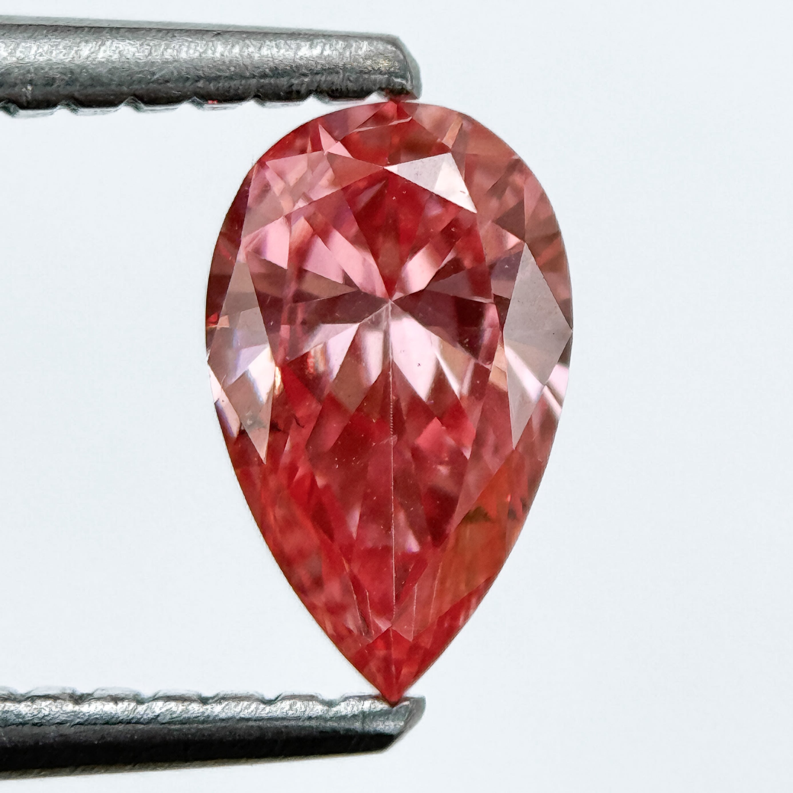 0.61 Ct Pear Brilliant Cut Pink Lab Grown Minimalist Diamond