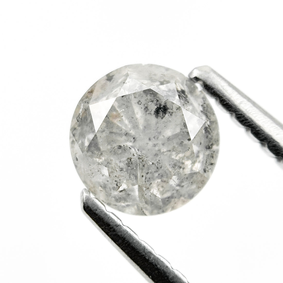 0.92 Ct Round Brilliant Cut Grey Natural Fancy Diamond
