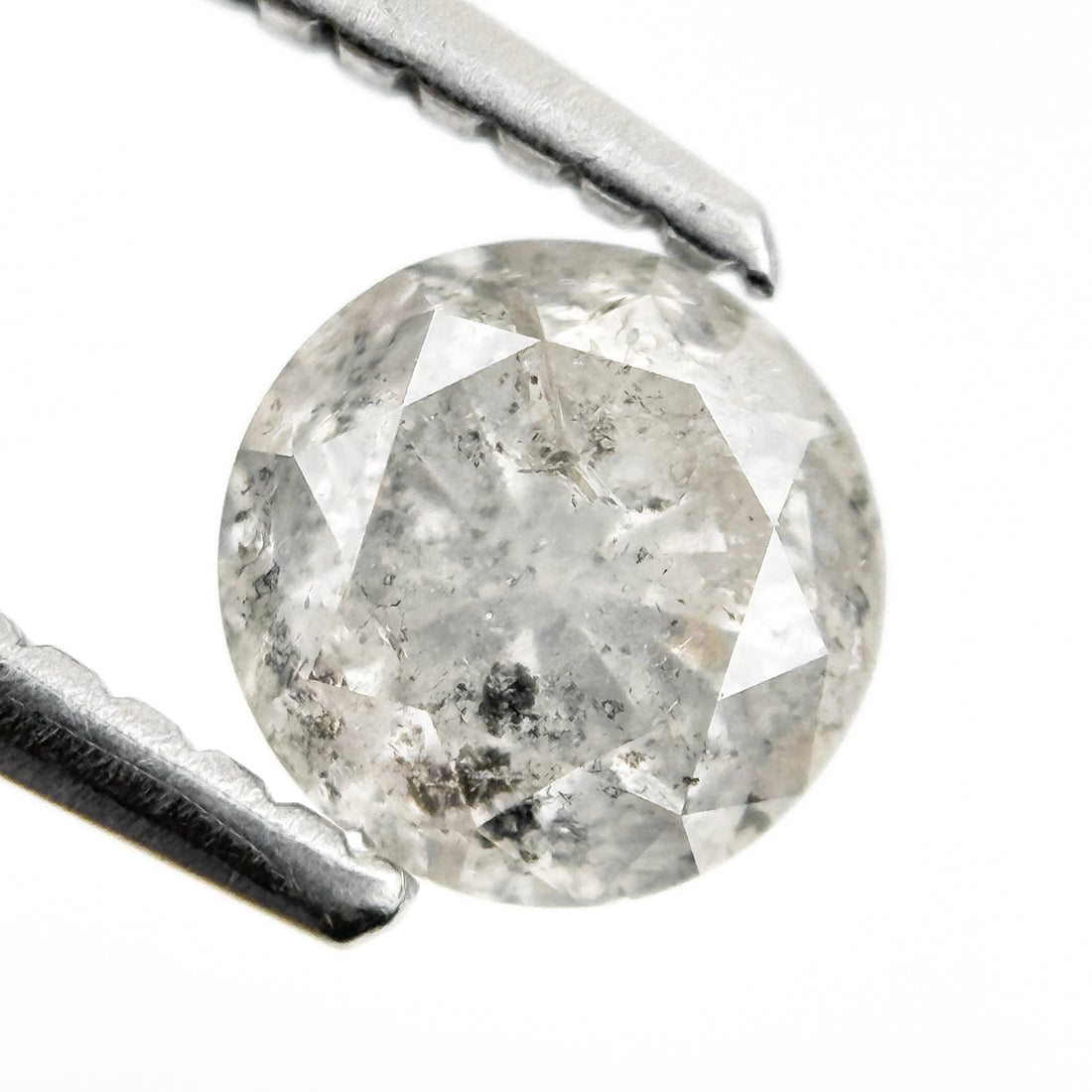 0.92 Ct Round Brilliant Cut Grey Natural Fancy Diamond