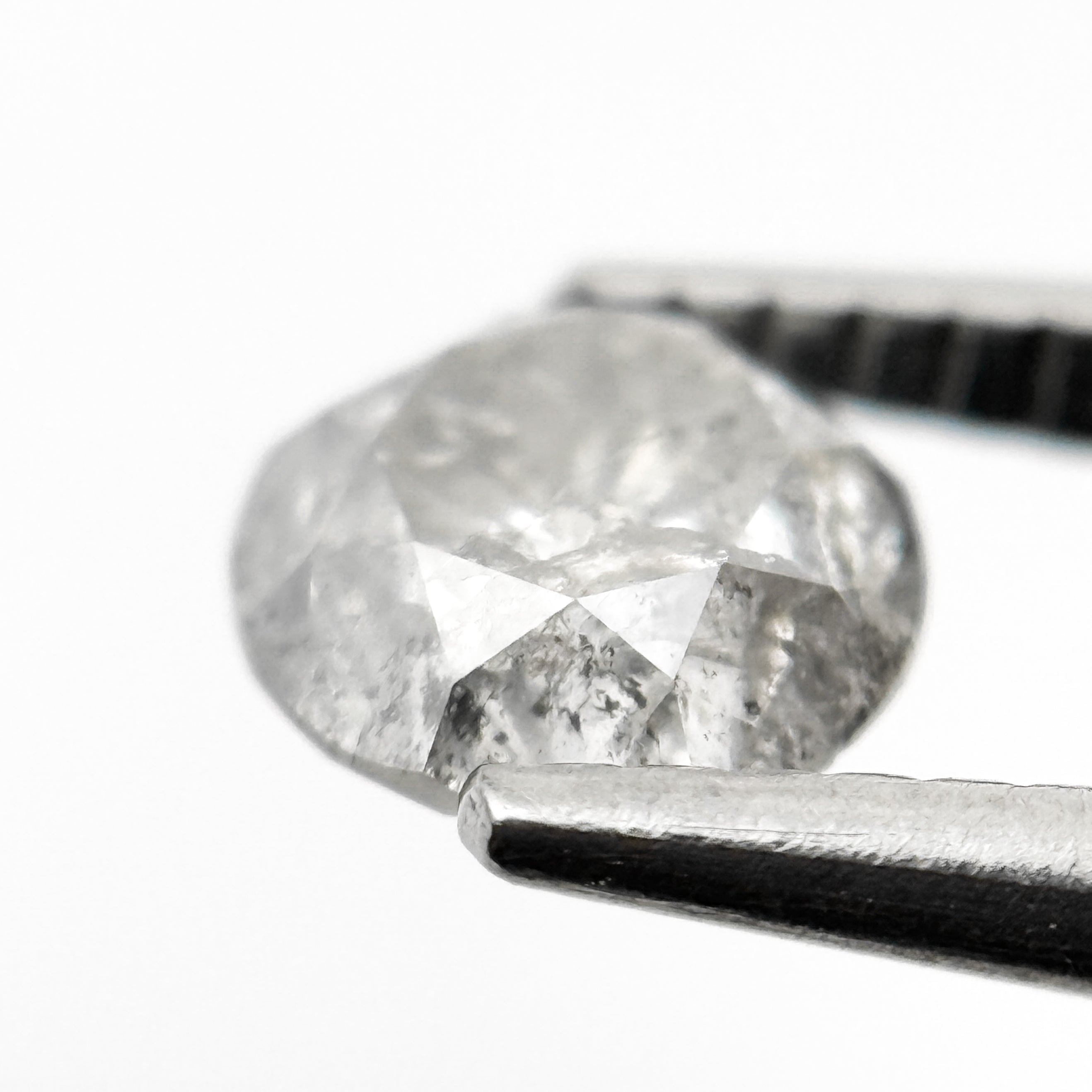 0.97 Ct Round Brilliant Cut Grey Natural Unique Diamond