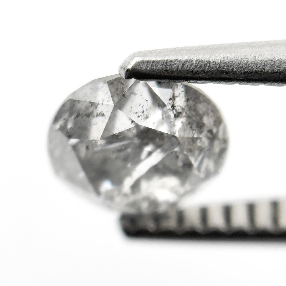 0.97 Ct Round Brilliant Cut Grey Natural Unique Diamond