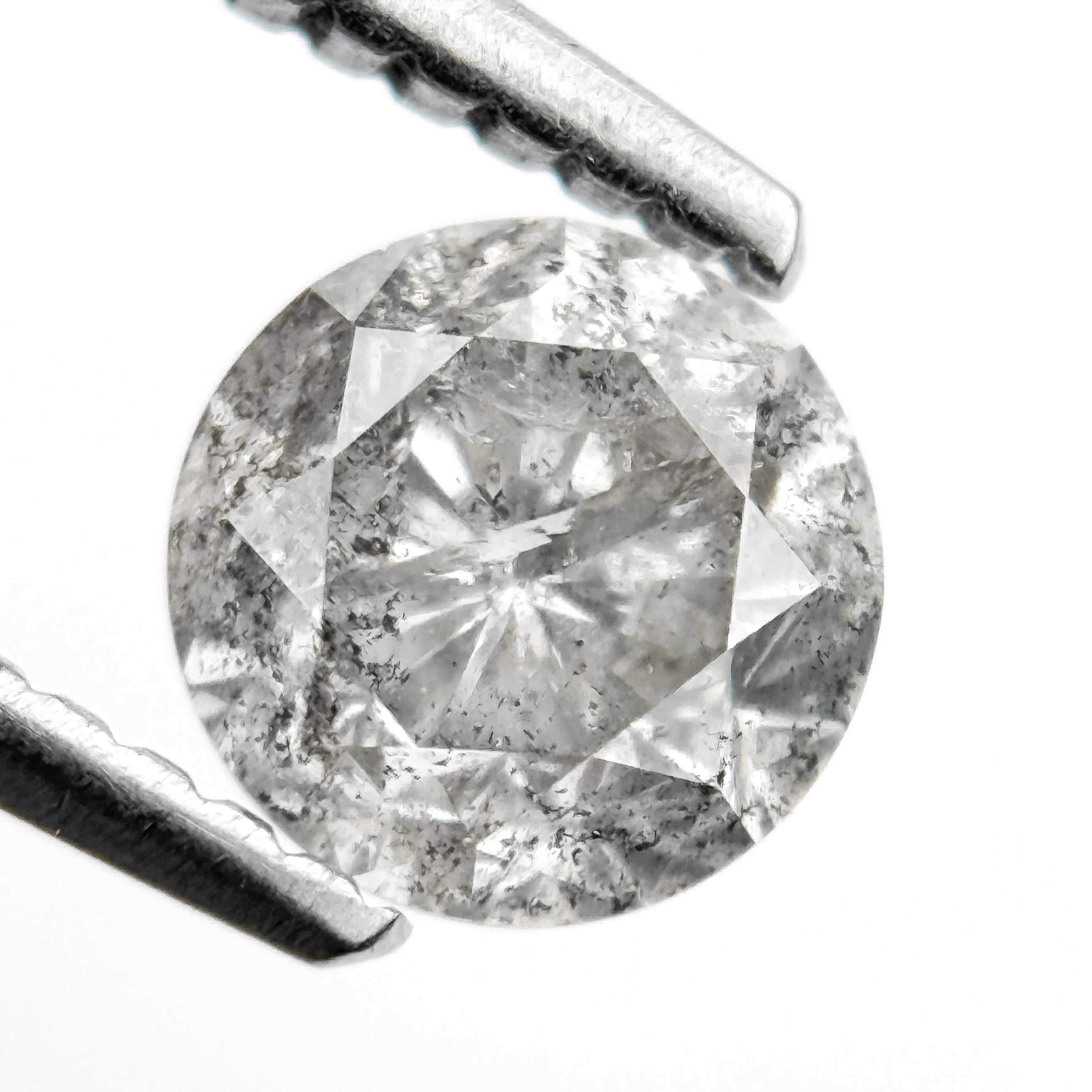 0.97 Ct Round Brilliant Cut Grey Natural Unique Diamond