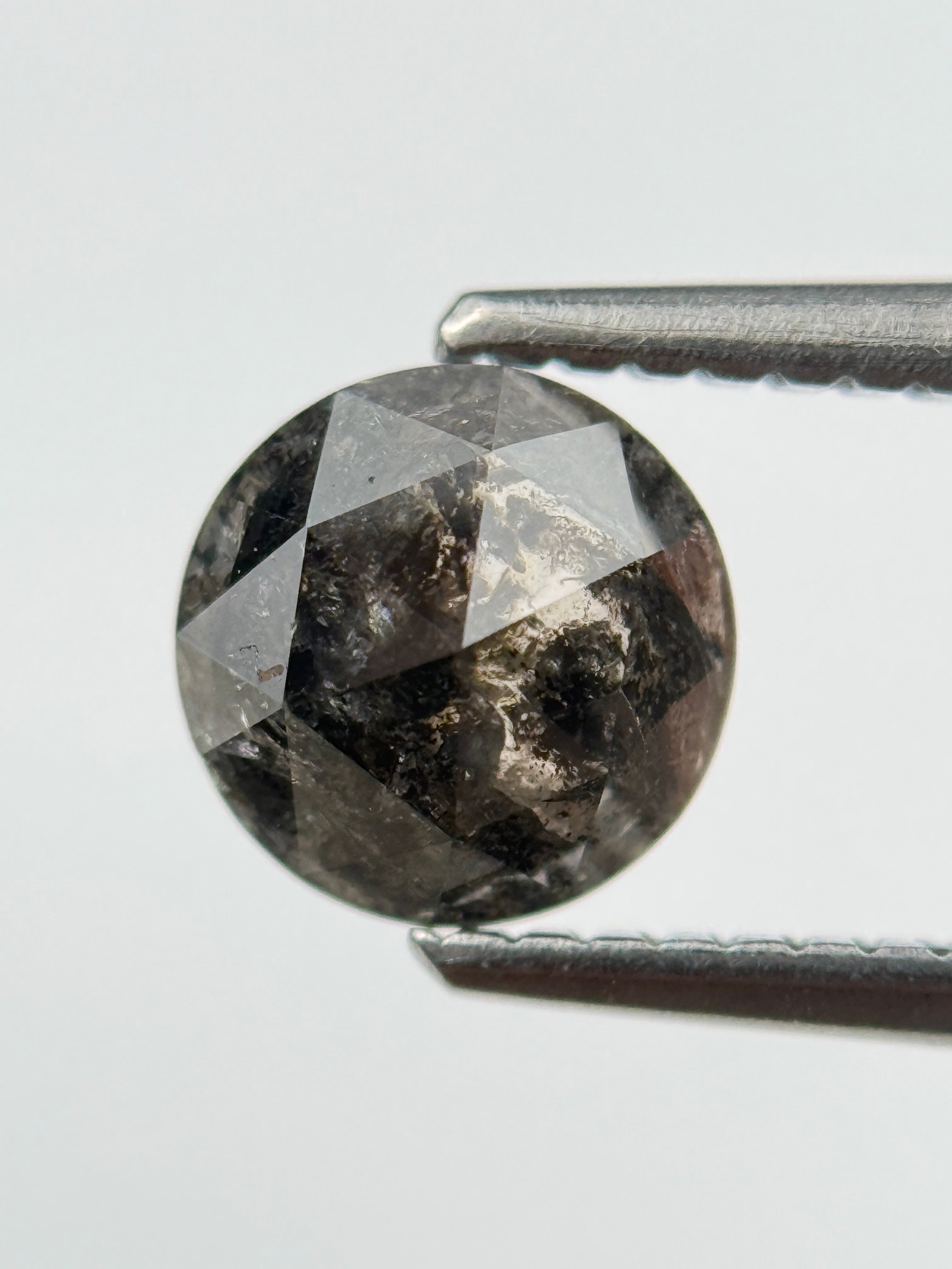1.18 Ct Round Brilliant Cut Black Natural Diamond