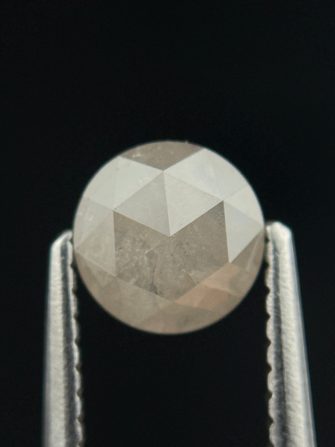 0.85 Ct Round Brilliant Cut Milky White Natural Diamond
