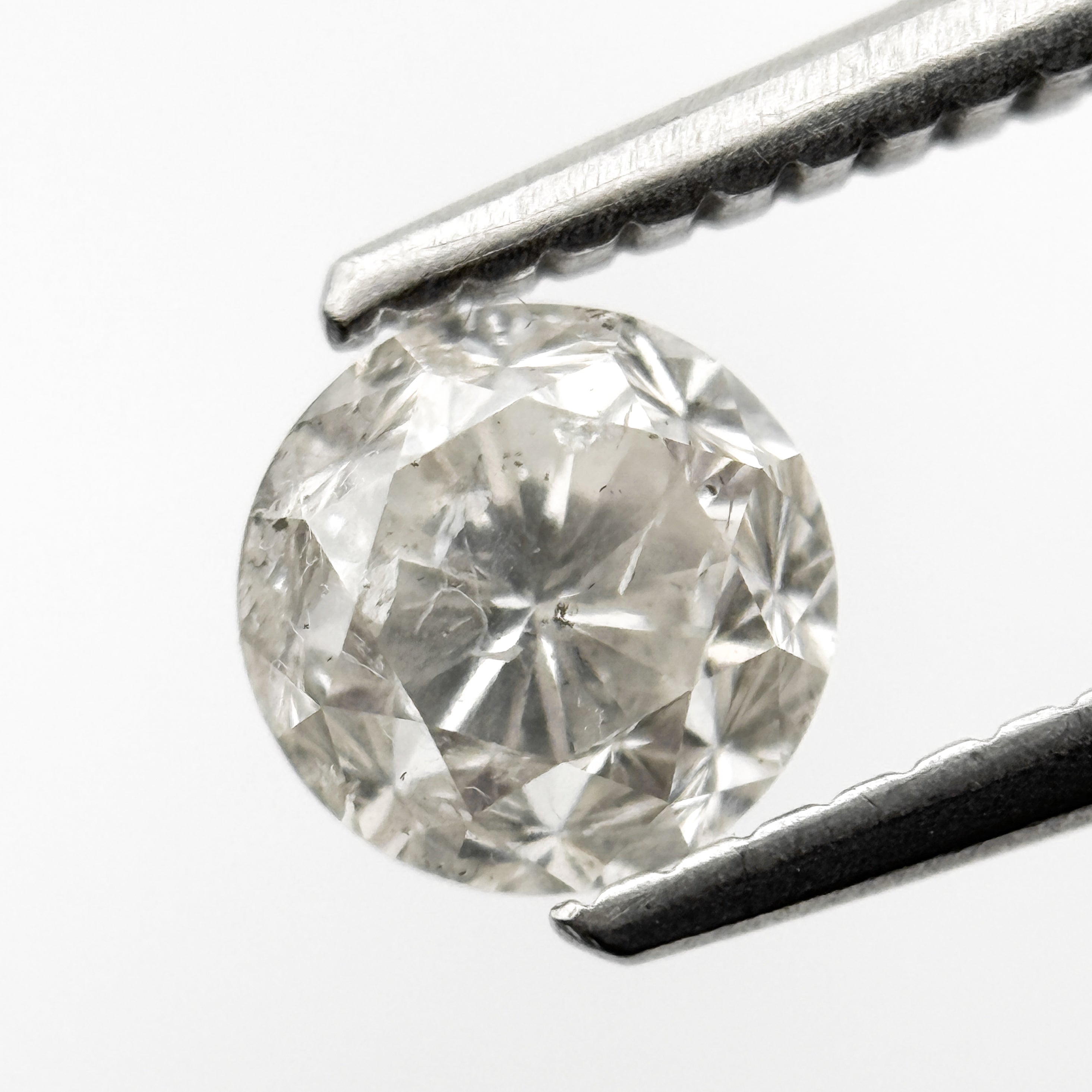 0.92 Ct Round Brilliant Cut Grey Natural Unique Diamond
