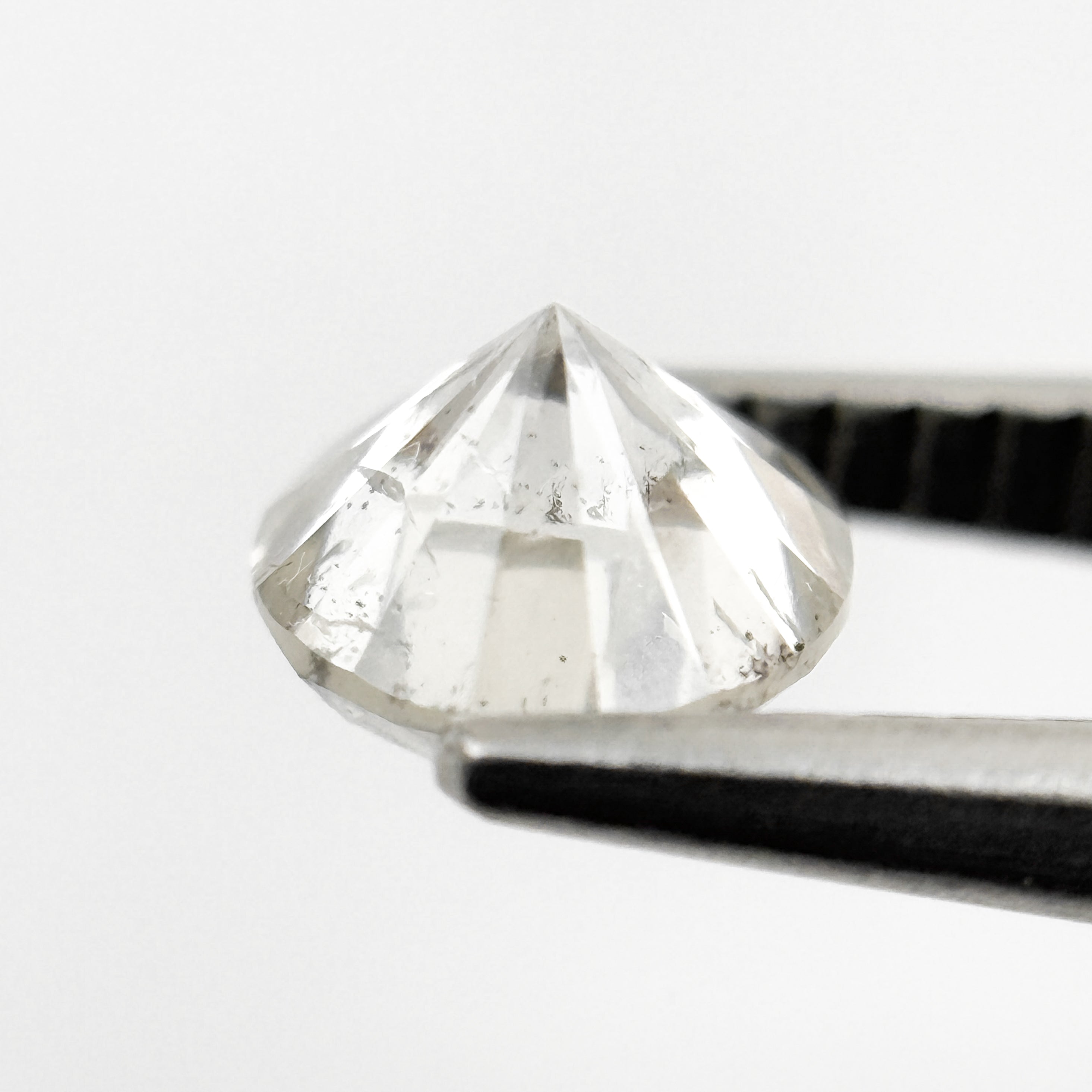 0.92 Ct Round Brilliant Cut Grey Natural Unique Diamond