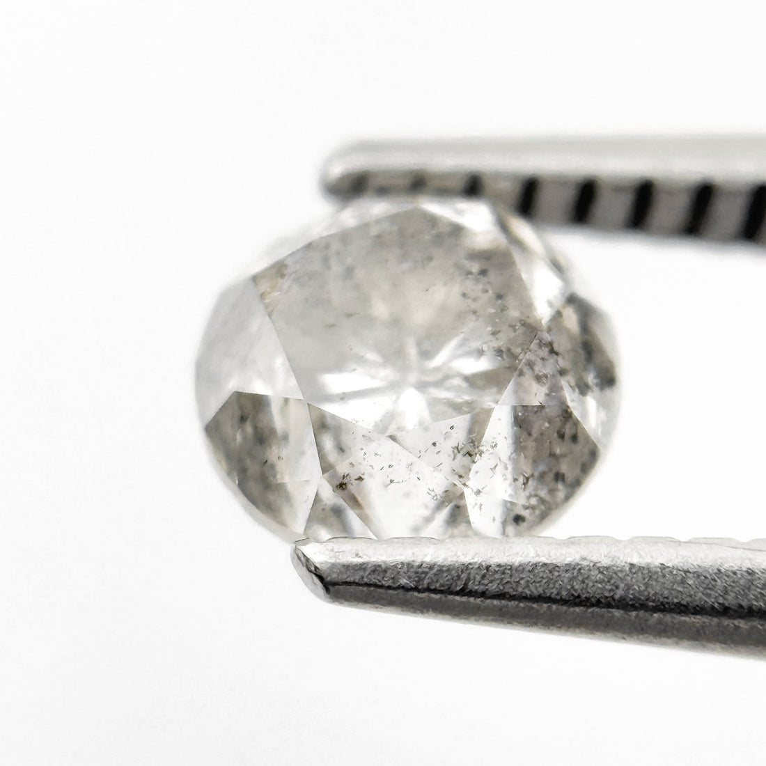 1.08 Ct Round Brilliant Cut Grey Natural Fancy Diamond