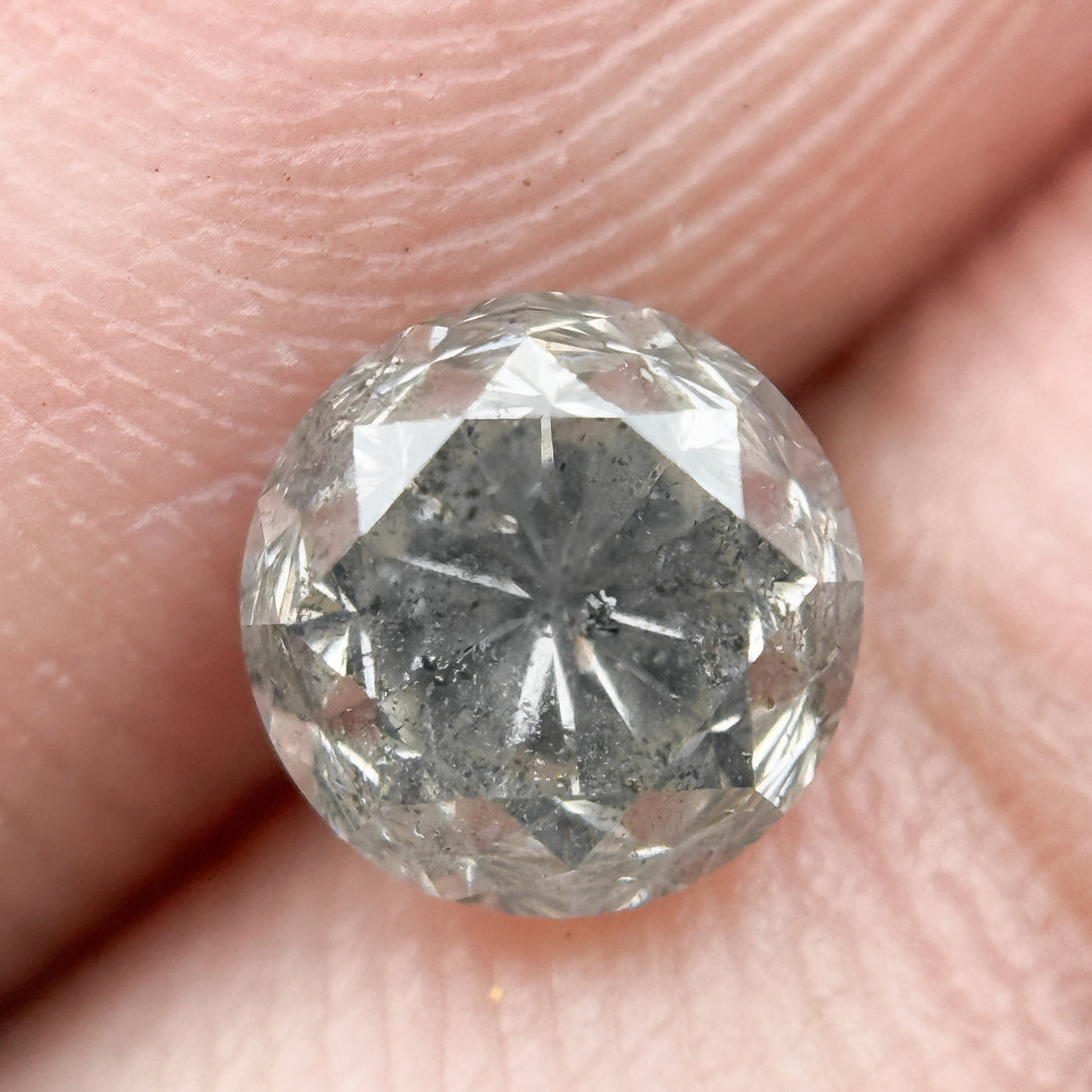 1.10 Ct Round Brilliant Cut Grey Natural Minimal Diamond