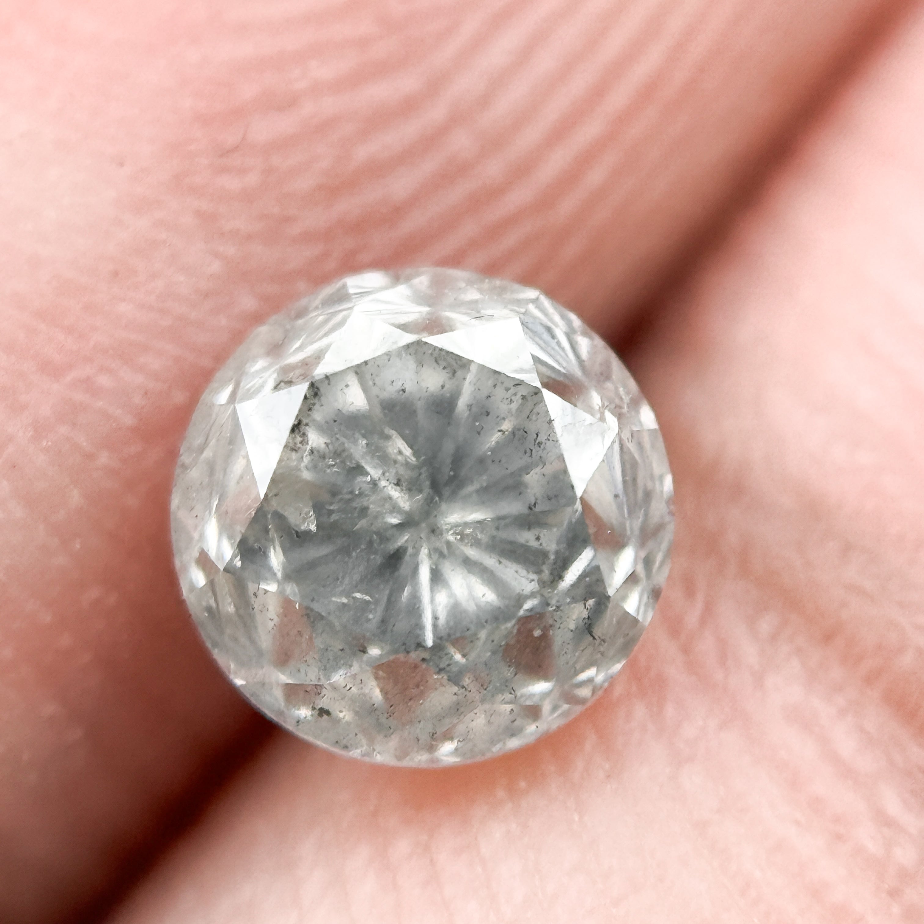 1.00 Ct Round Brilliant Cut Grey Natural Salt and Pepper Diamond