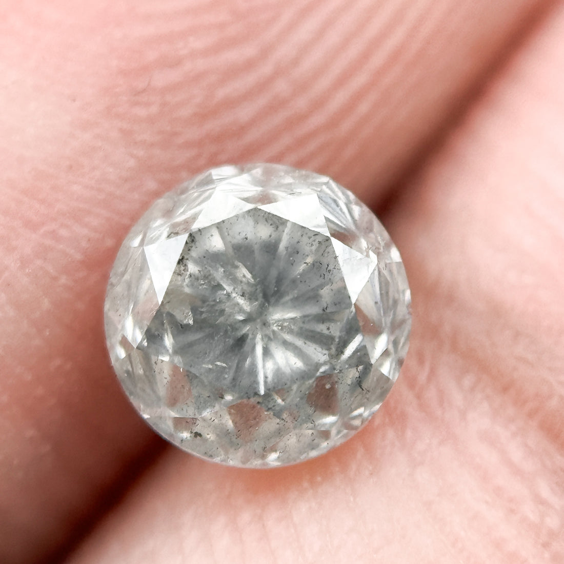 1.00 Ct Round Brilliant Cut Grey Natural Salt and Pepper Diamond