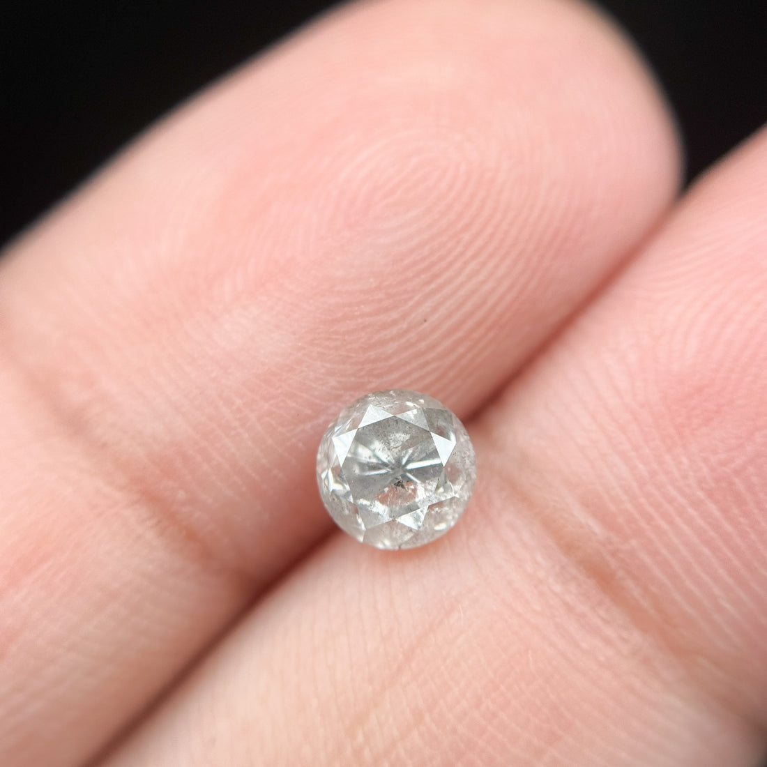 0.91 Ct Round Brilliant Cut Grey Natural Salt and Pepper Diamond
