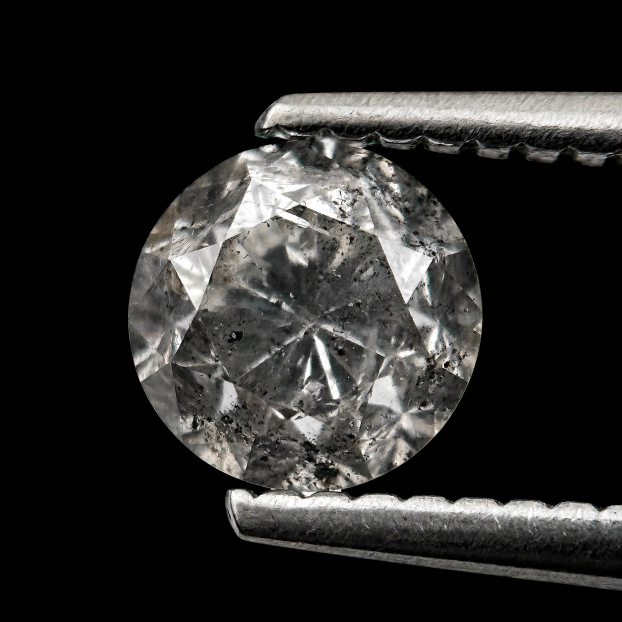 0.98 Ct Round Brilliant Cut Grey Natural Galaxy Diamond