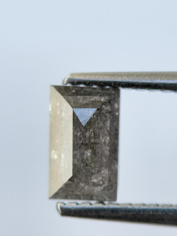 0.83 Ct Baguette Rose Cut Grey Natural Salt and Pepper Diamond