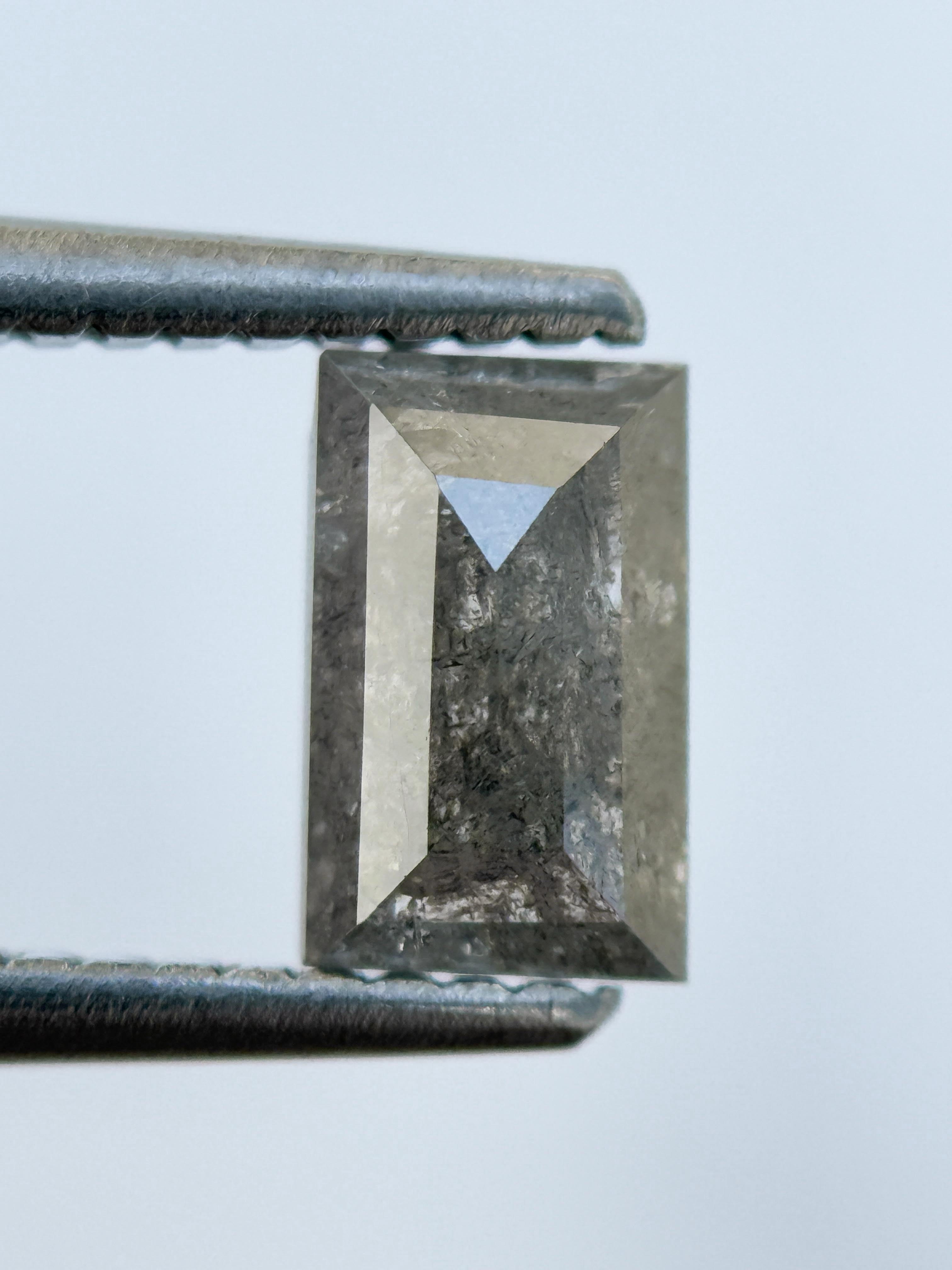 0.83 Ct Baguette Rose Cut Grey Natural Salt and Pepper Diamond