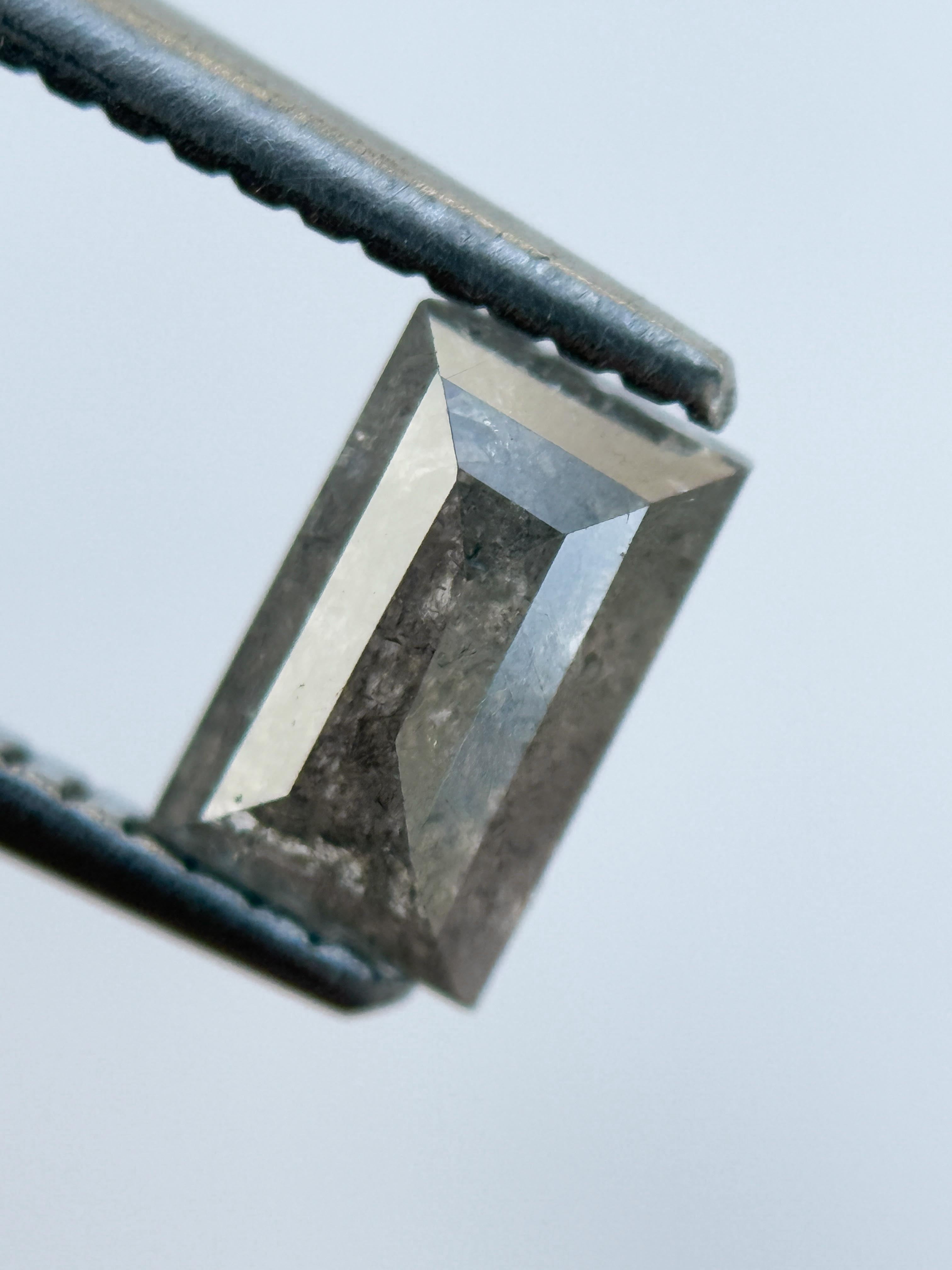 0.83 Ct Baguette Rose Cut Grey Natural Salt and Pepper Diamond