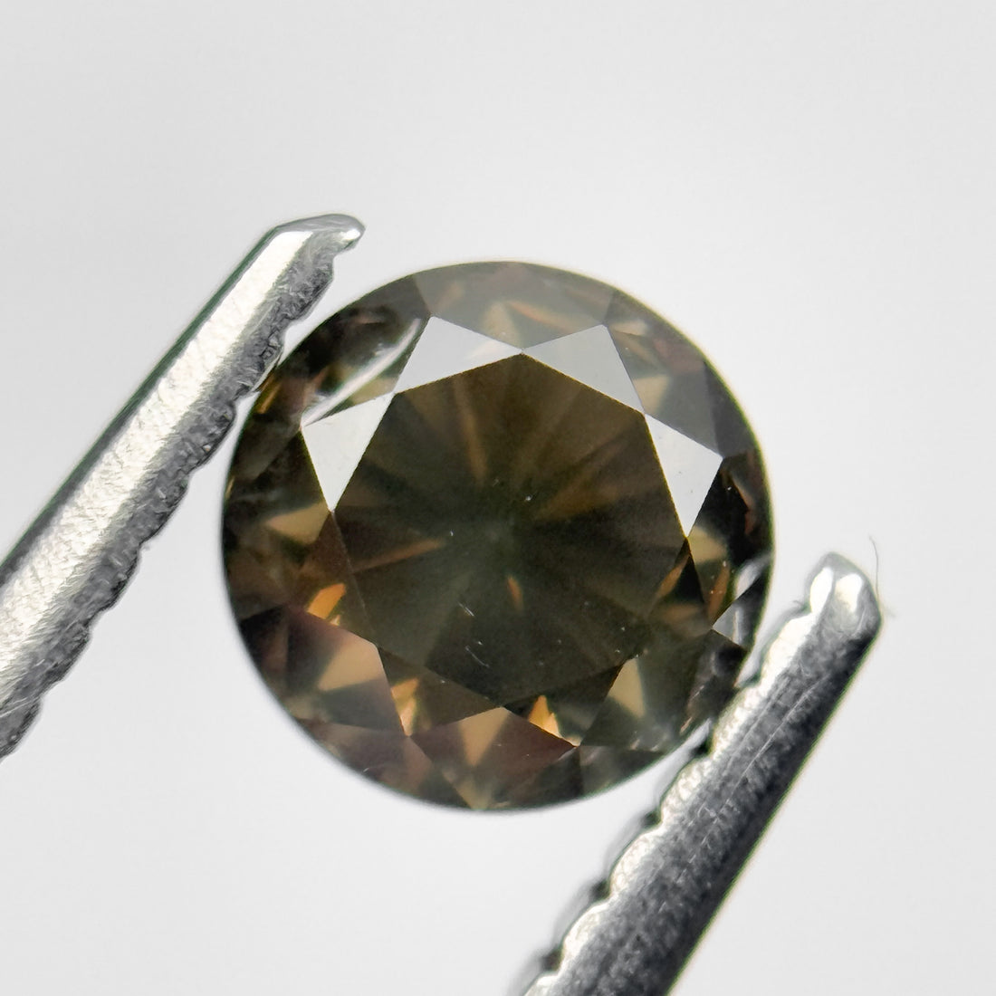 0.80 Ct Round Brilliant Cut Yellowish Natural Salt and Pepper Diamond